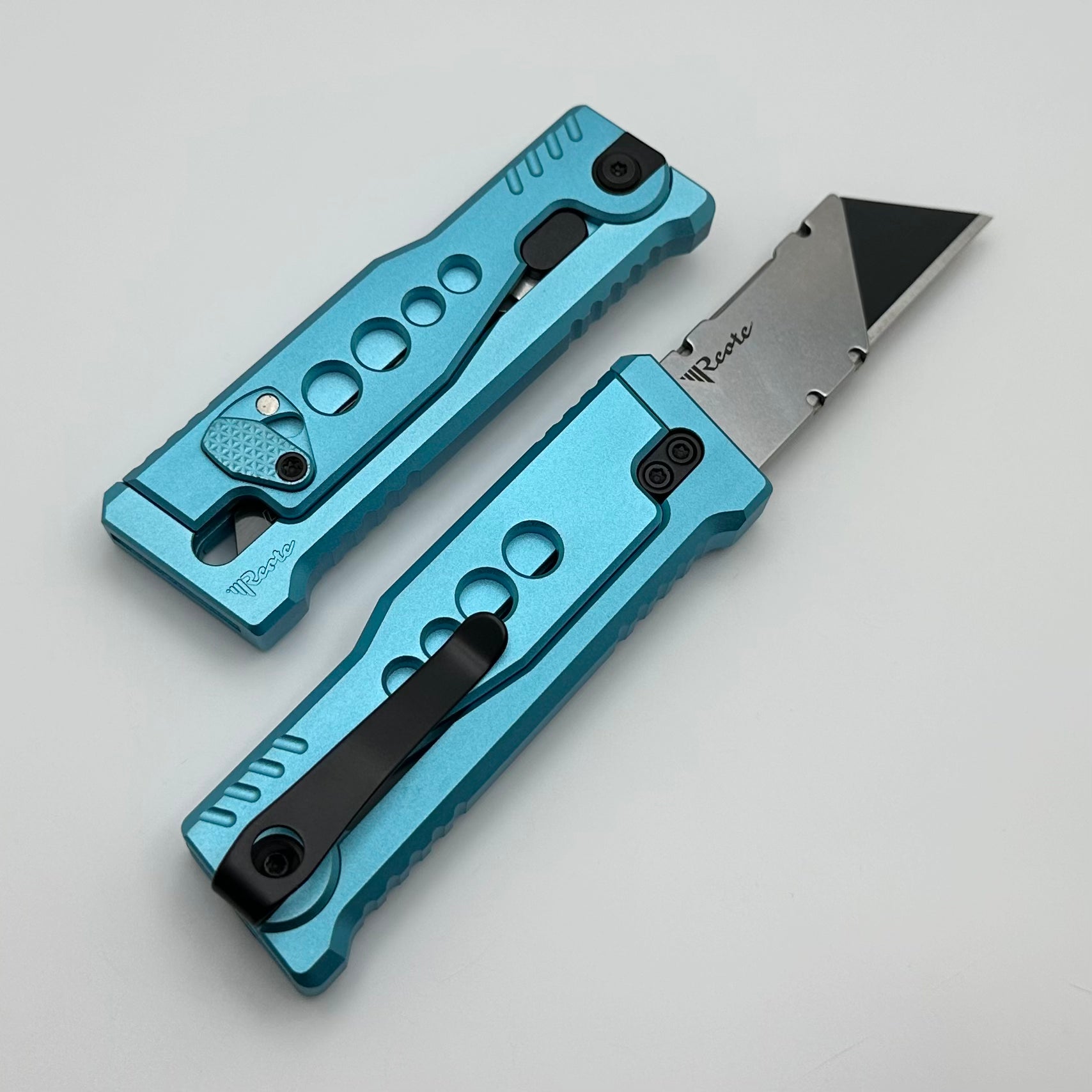 Reate EXO-U Premium Utility Knife with Speedhole Blue Aluminum Handle