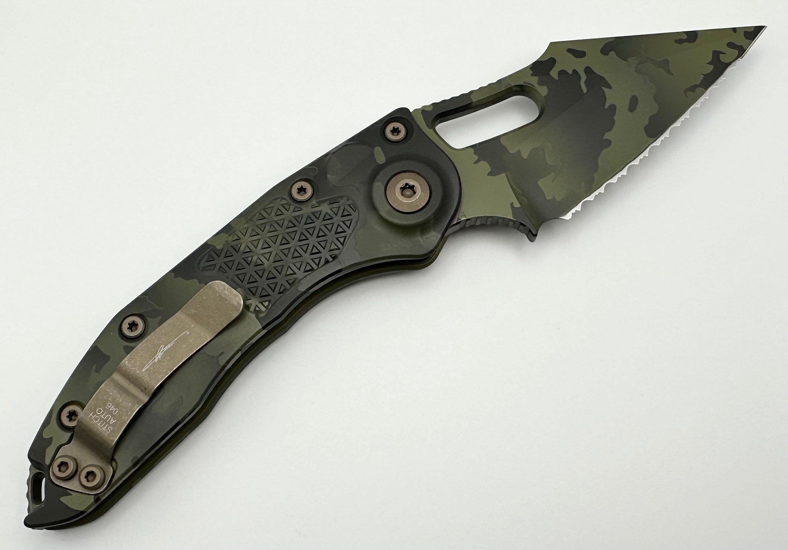 Microtech Borka Stitch F/S Olive Camo - Premium Tactical Knife