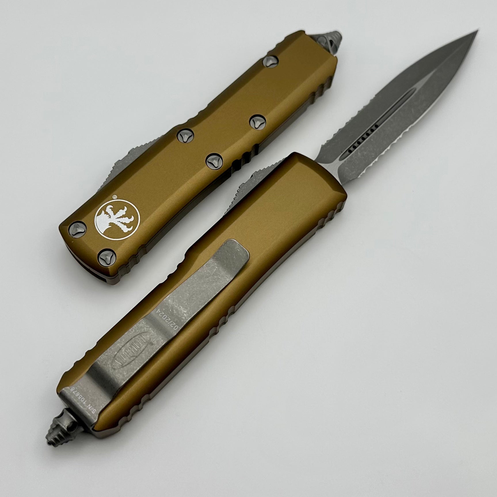 Microtech UTX-85 Apocalyptic Tan EDC Knife - Premium Double Edge with Partial Serration