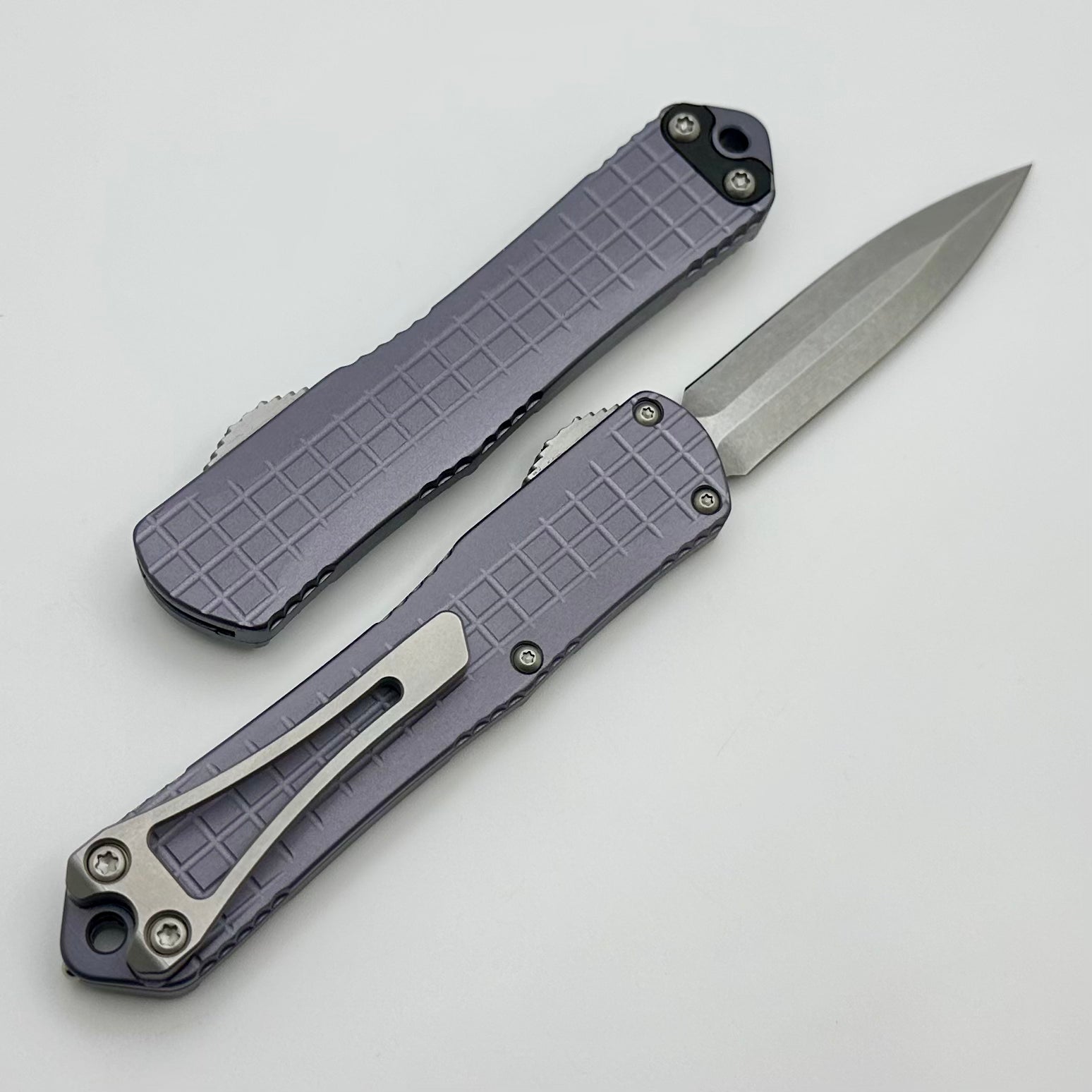 Heretic Knives Manticore S Gray Frag Grenade Grip - Ultimate Compact OTF Knife with MagnaCut Blade