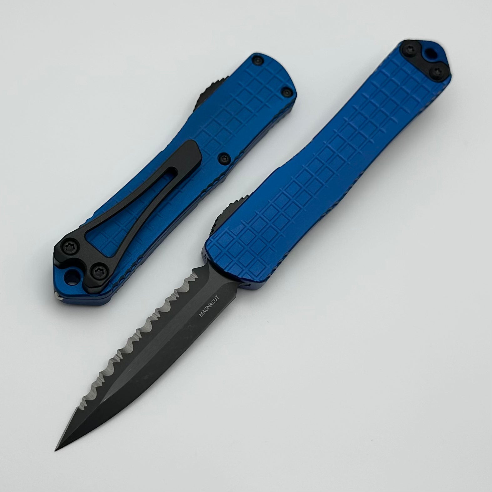 Heretic Knives Manticore S Ultimate EDC Knife - Blue Grenade Frag, Full Serrated DLC D/E, MagnaCut Blade