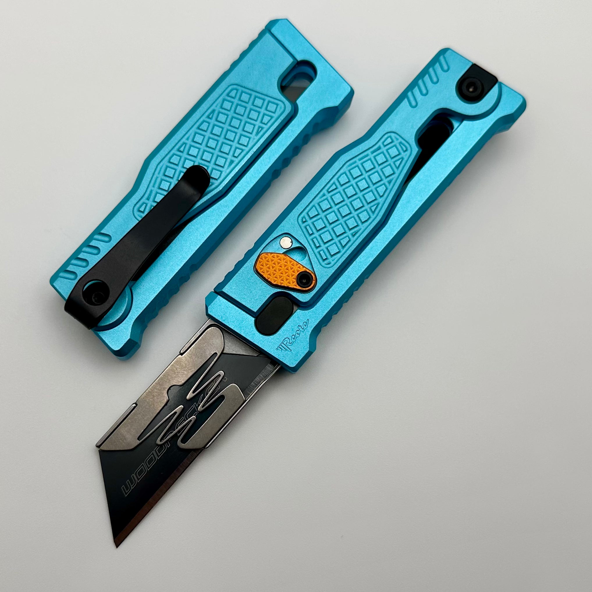 Reate EXO-U Ultimate Utility Knife - Diamond Pattern Blue Aluminum