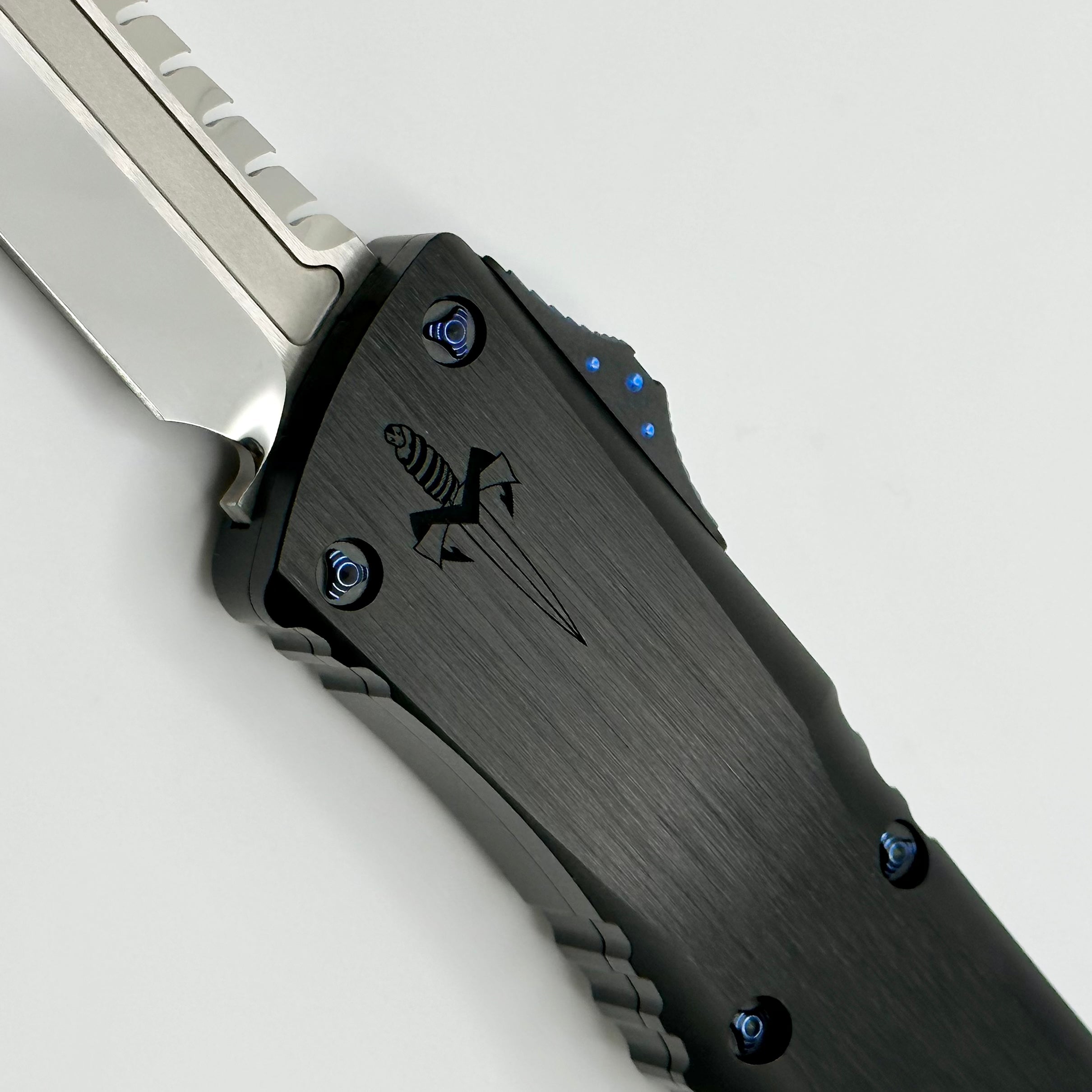 Marfione Premium Combat Troodon Interceptor: Mirror Polish with Black Handle & Blue Hardware