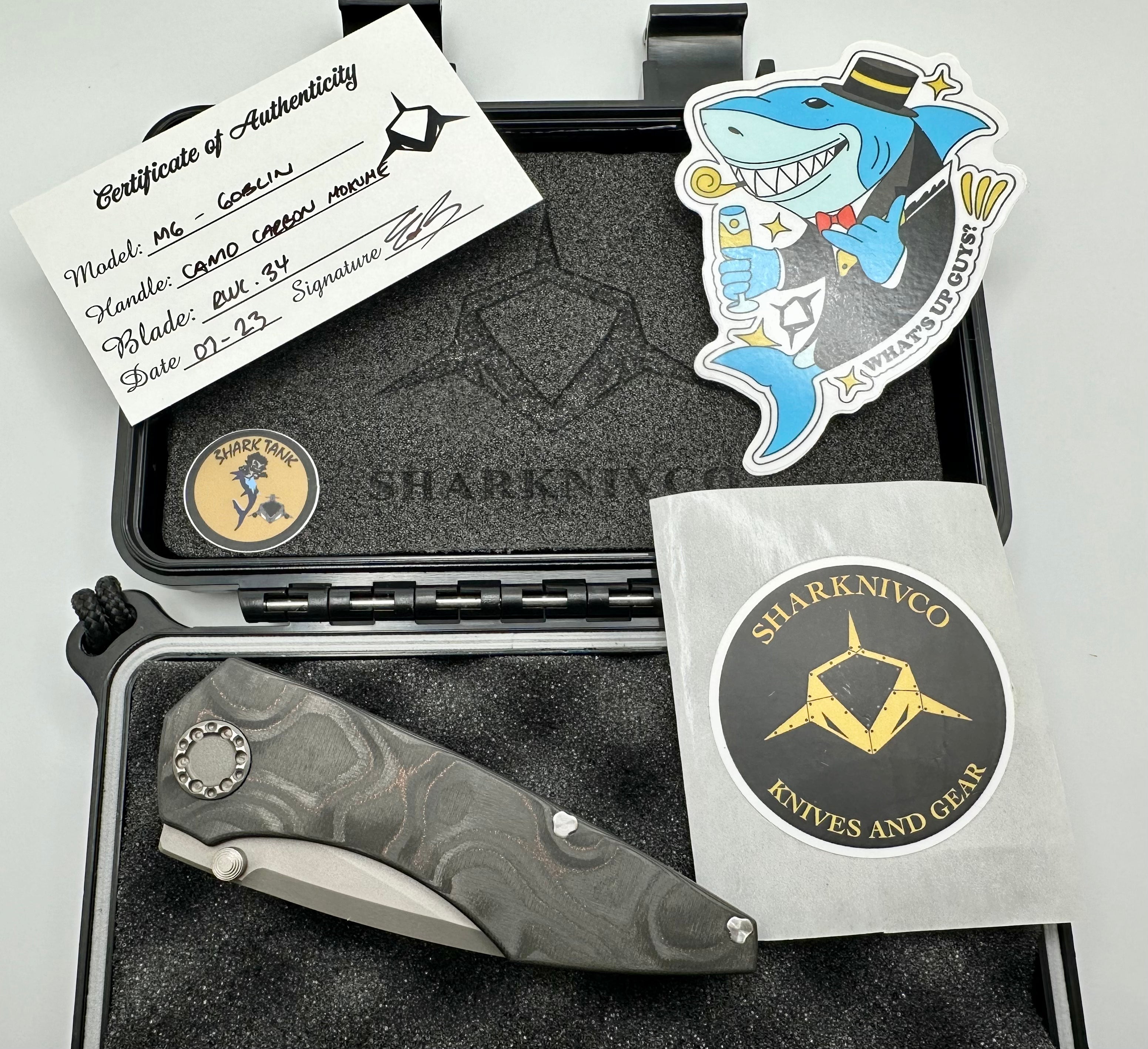 Premium Sharknivco Mini Goblin M6 - Mokume Camo Carbon & RWL34 Blade