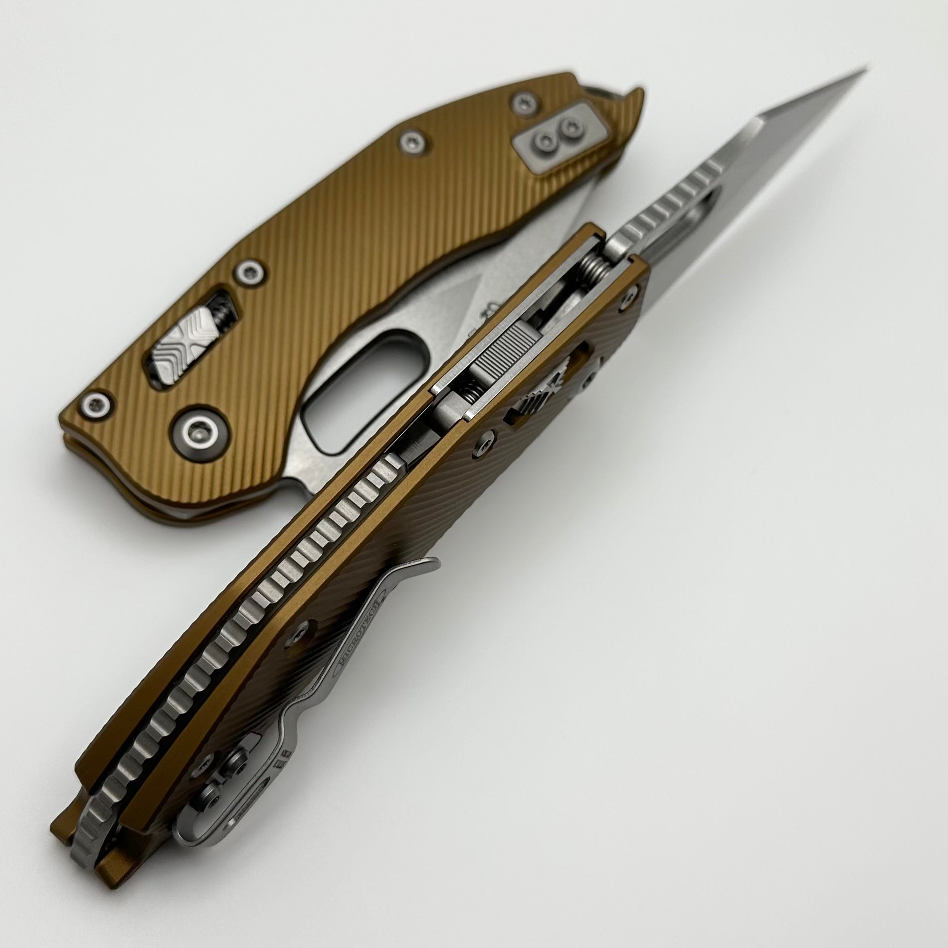 Microtech Stitch RAM LOK Manual Knife - Premium Tan Aluminum Handle & M390MK Blade