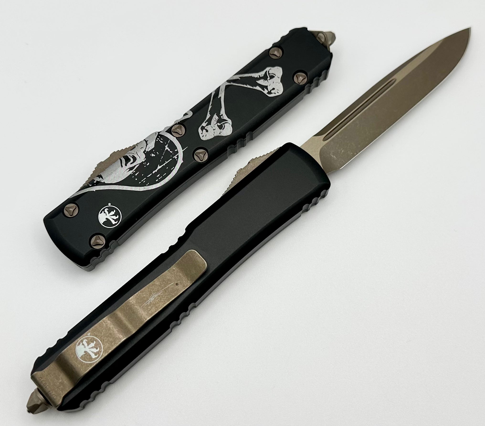 Microtech Ultratech S/E Bronze Apocalyptic Standard Death Card Signature Series 121-13DCS - Premium Tactical Knife