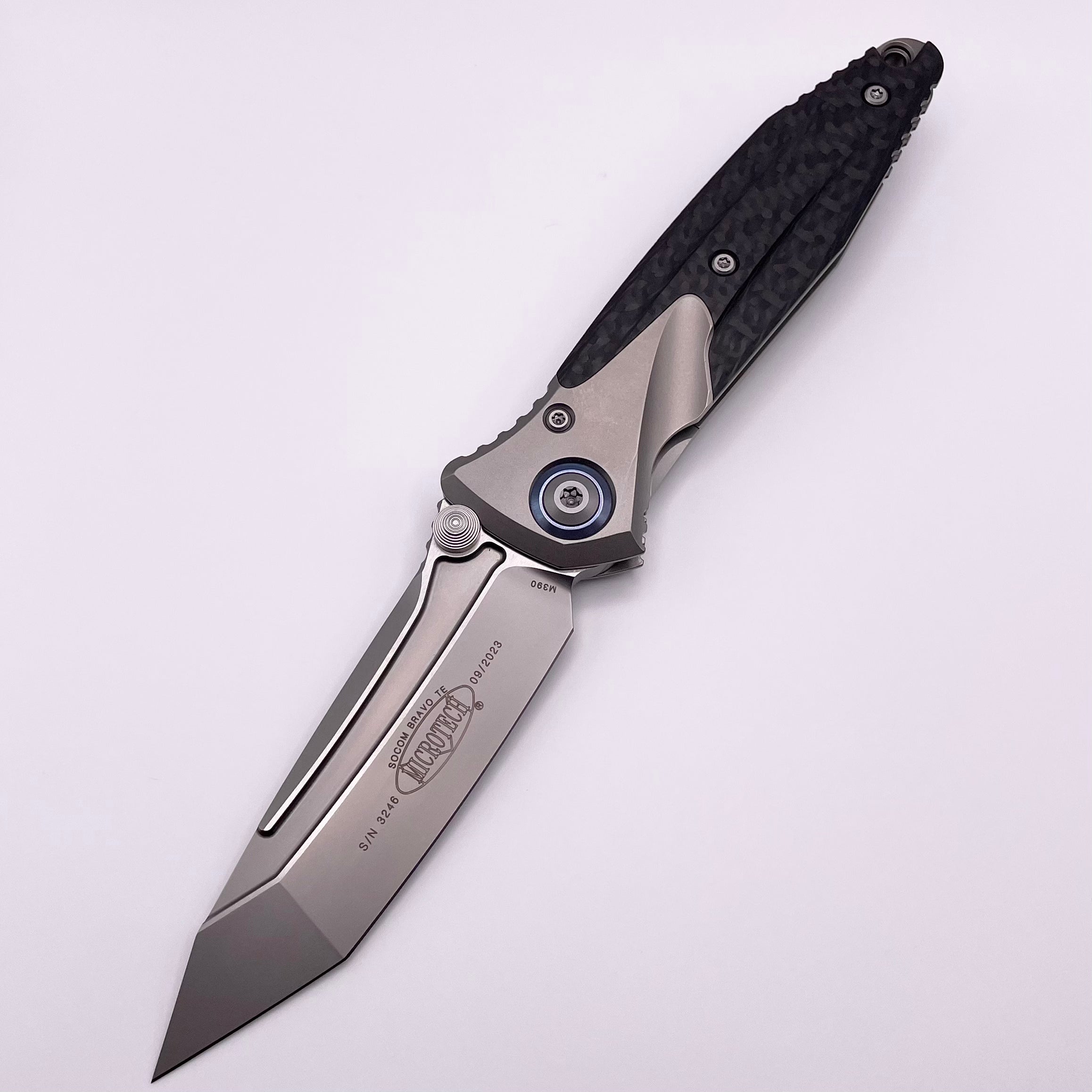 Microtech Socom Bravo Mini Tanto Tactical Knife - Premium Blue Ti & Carbon Fiber Design