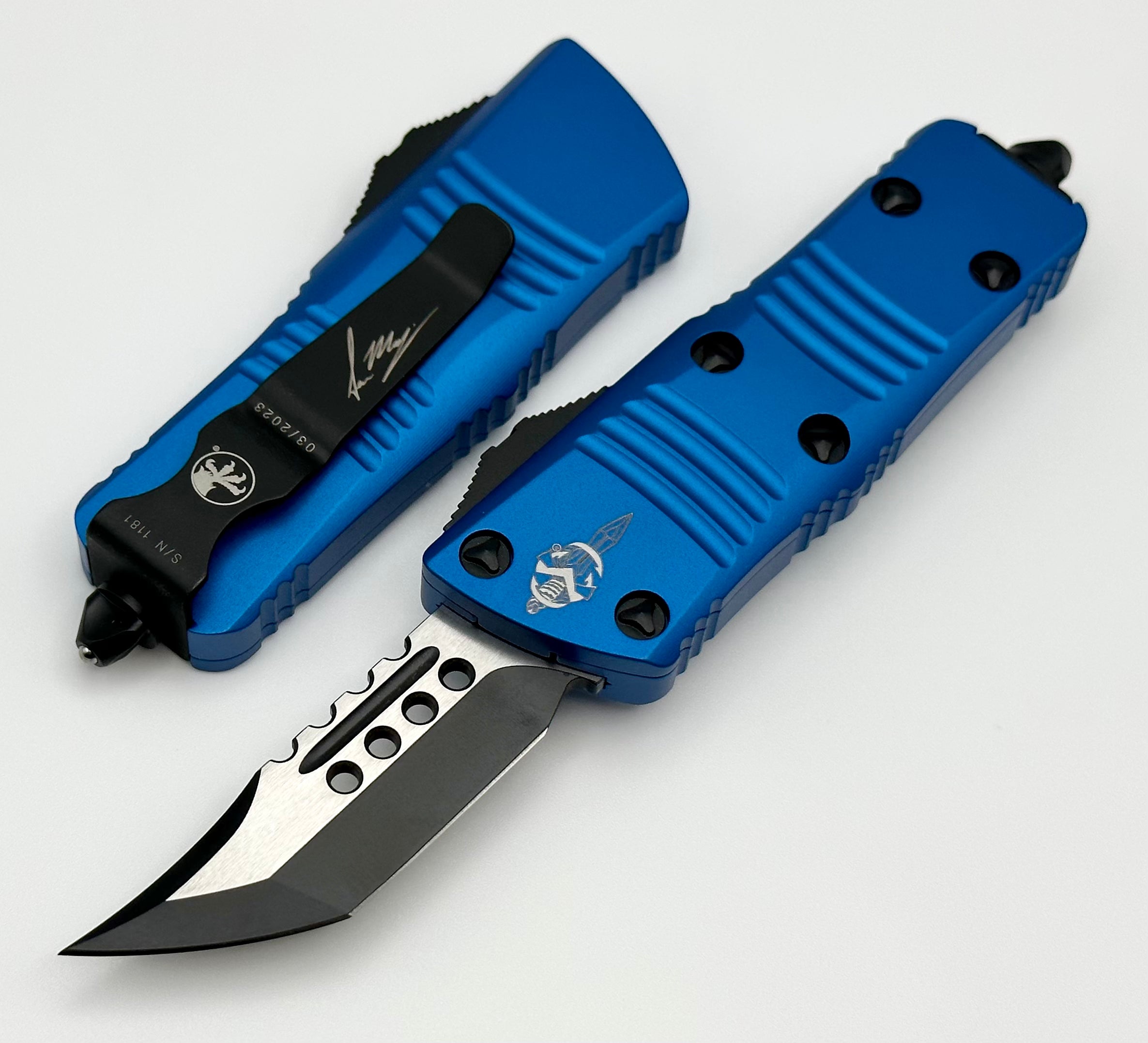 Microtech Mini Troodon Hellhound Tactical Blue – Ultimate Everyday Carry Knife