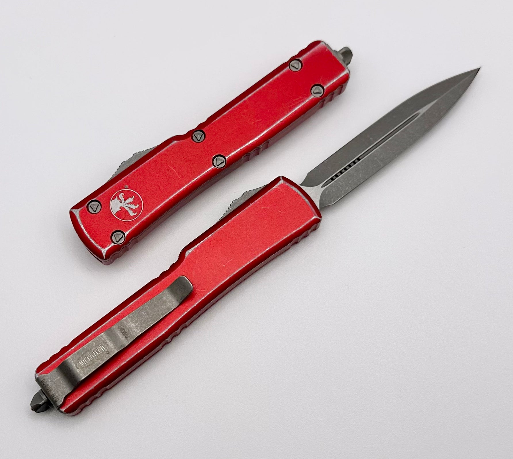 Microtech UTX-70 D/E & Distressed Red 147-10DRD | Premium Compact Tactical Knife