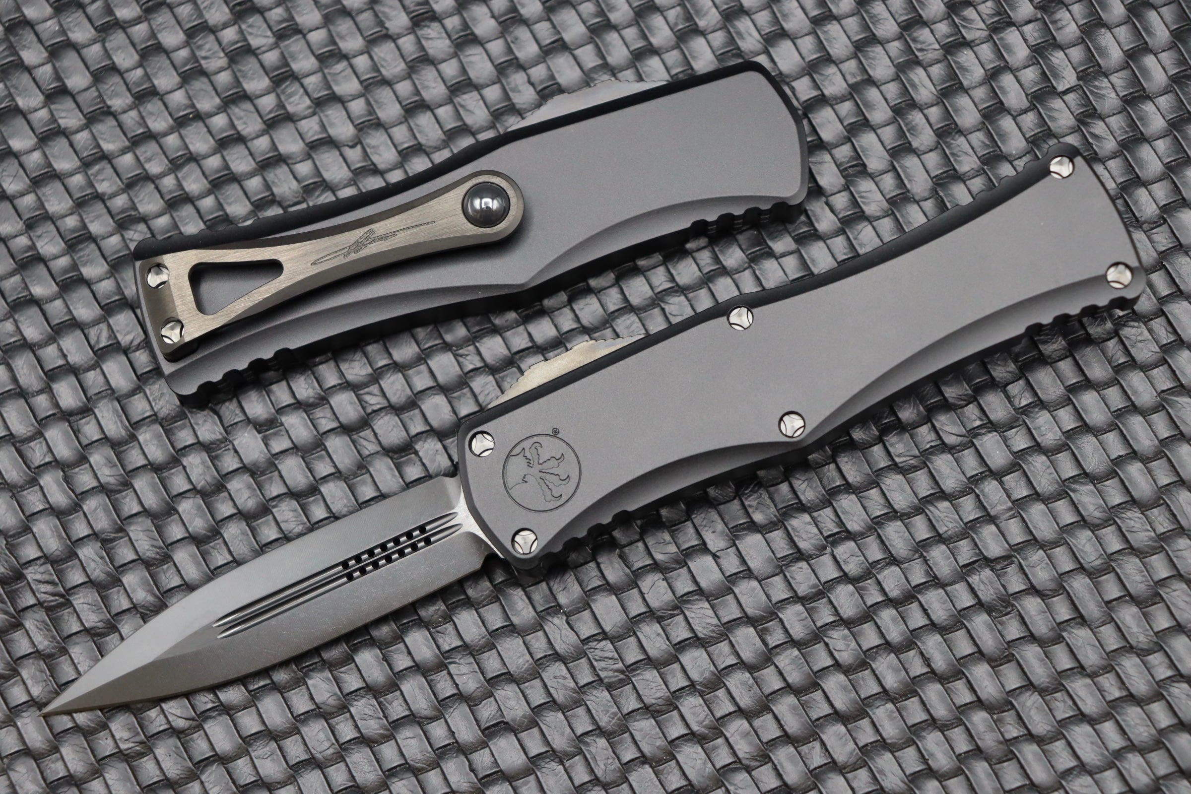 Microtech Hera Shadow DLC Tactical Knife - Ultimate Double Edge Design