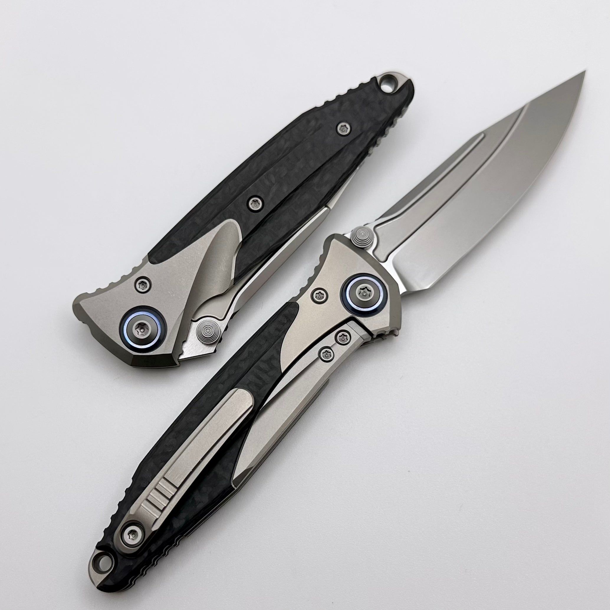 Microtech Socom Bravo Mini S/E Tactical Knife | Premium Carbon Fiber & Blue Titanium Design