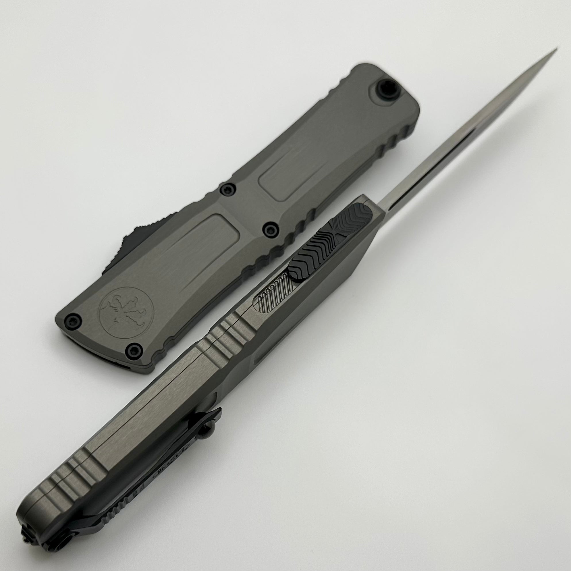 Microtech Combat Troodon Gen III Premium OTF Knife - Natural Clear w/ Black S/E 1143-1NC