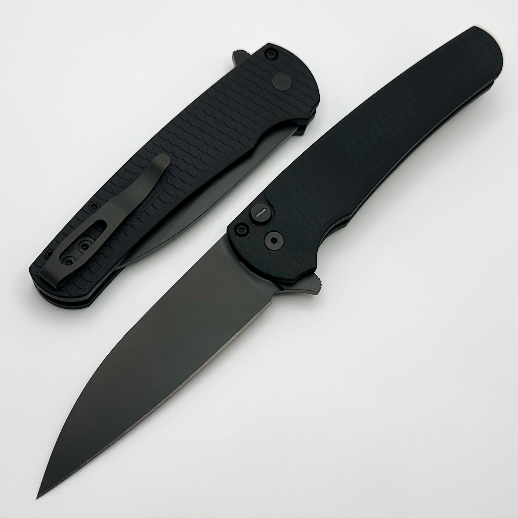 Pro-Tech Malibu Operator: Premium Dragon Scale Black Handle with DLC MagnaCut Wharncliffe Blade