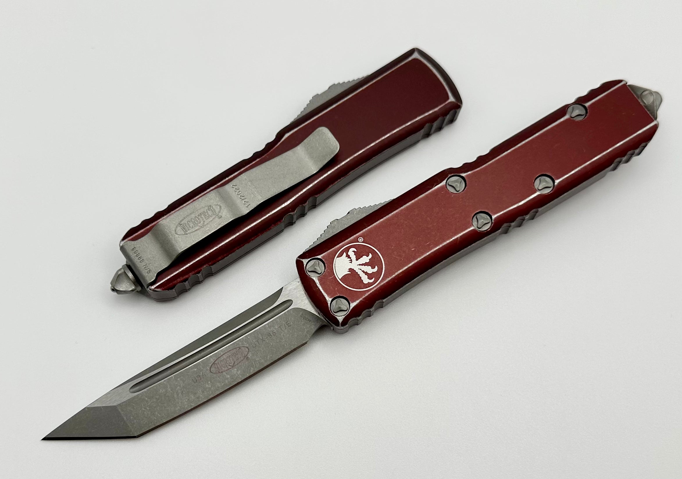 Premium Microtech UTX-85 Tanto Apocalyptic Knife - Distressed Merlot Edition