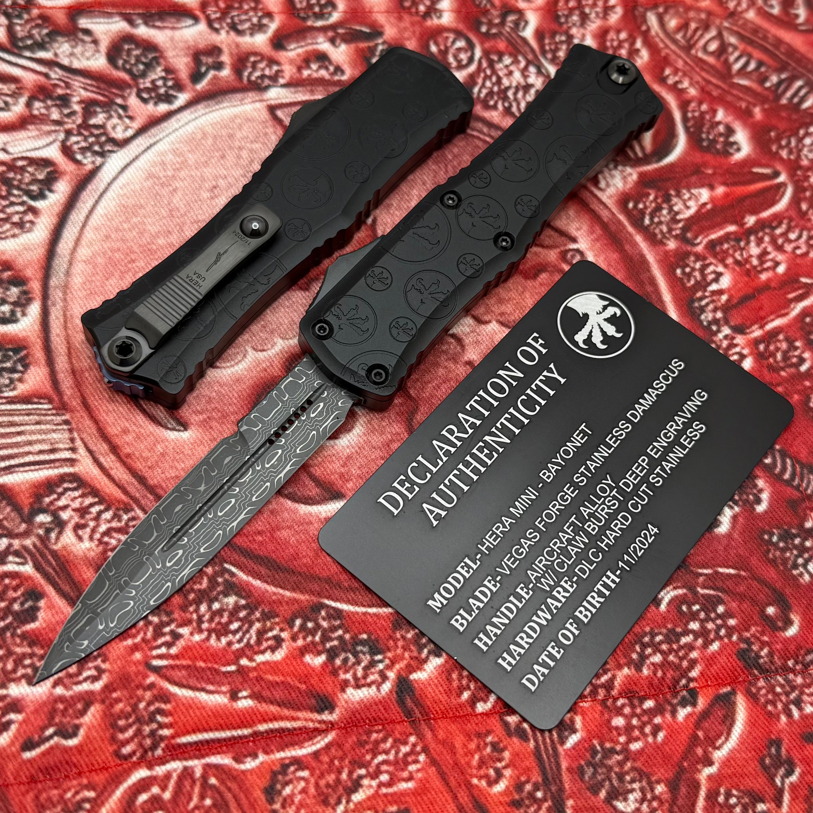 Microtech Hera II Mini Signature Series: Premium Damascus Blade with Black Claw Burst Engraved Handle