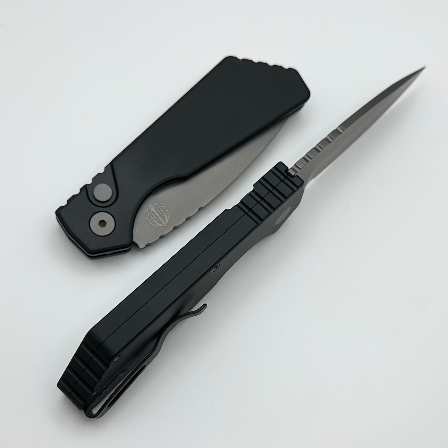 Ultimate Pro-Tech PT Plus Knife - Black Aluminum Handle with Smokey Gray DLC MagnaCut Blade