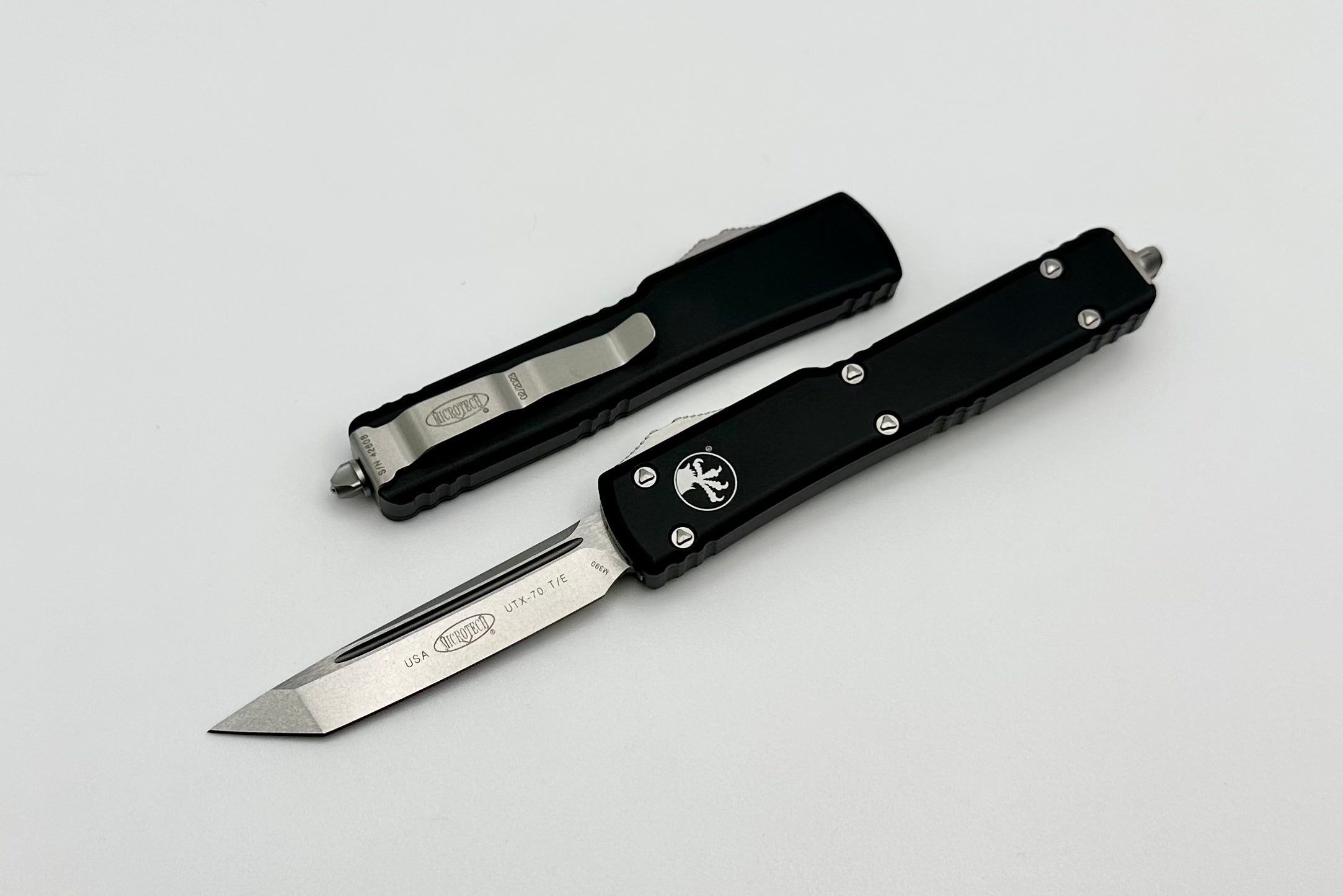 Premium Microtech UTX-70 Tanto Edge Knife - Compact & Lightweight