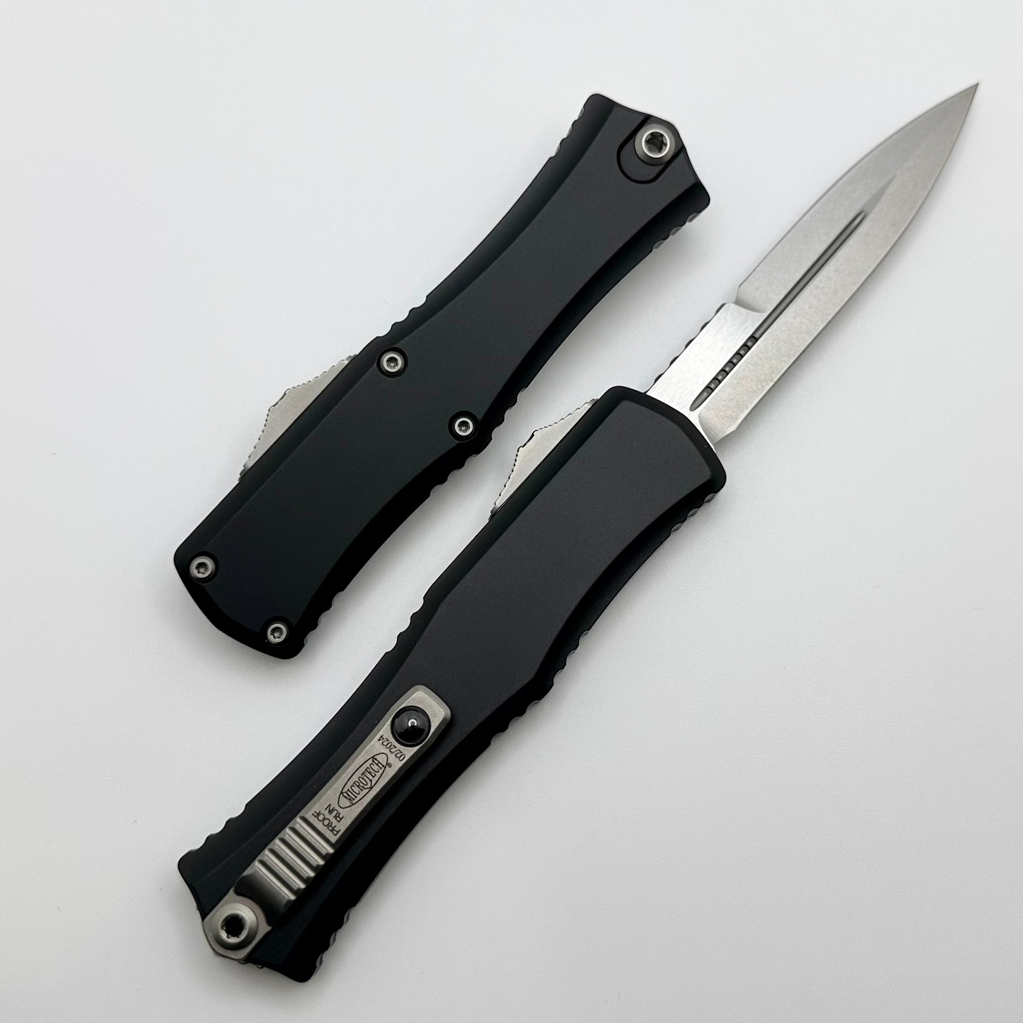 Microtech Mini Hera OTF Knife - Premium Stonewash Bayonet with M390MK Steel & Black Aluminum Handle