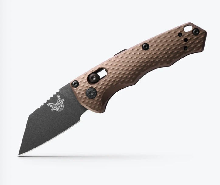 Benchmade Auto Partial Immunity: Ultimate Compact EDC Knife in Flat Dark Earth