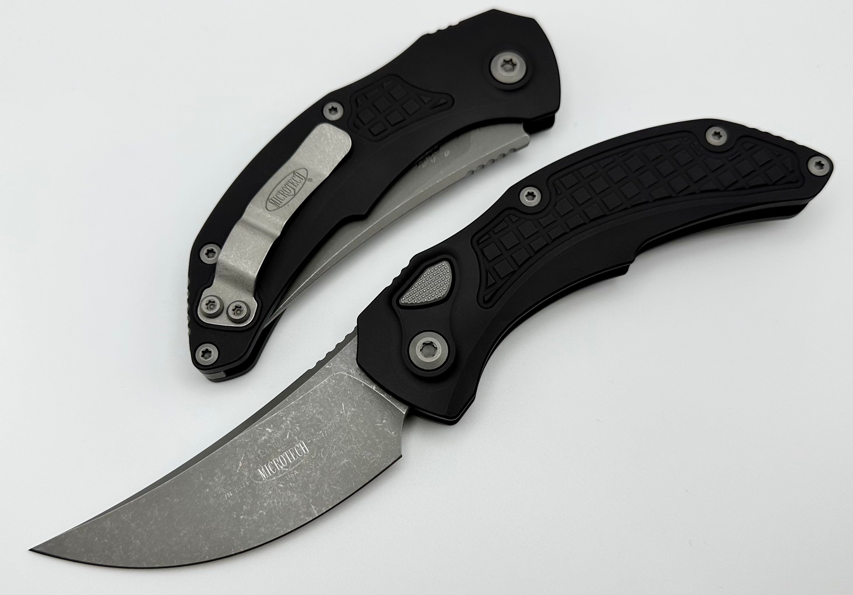 Microtech Brachial Apocalyptic Black Automatic Knife - Ultimate Precision & Durability