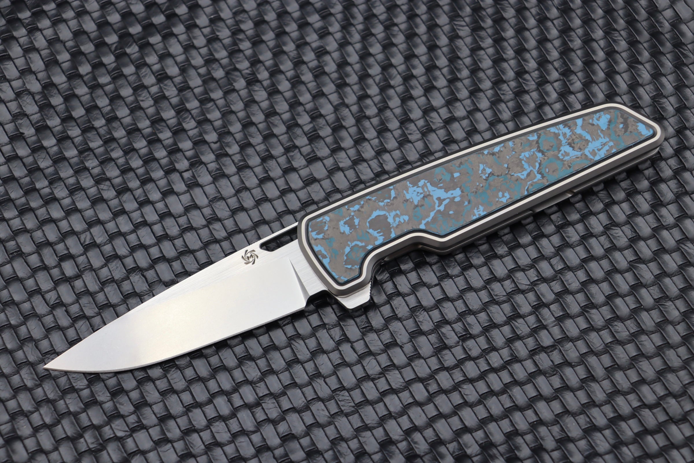 Premium Mechforce M-1 Knife: Arctic Storm Fat Carbon & M390 Steel