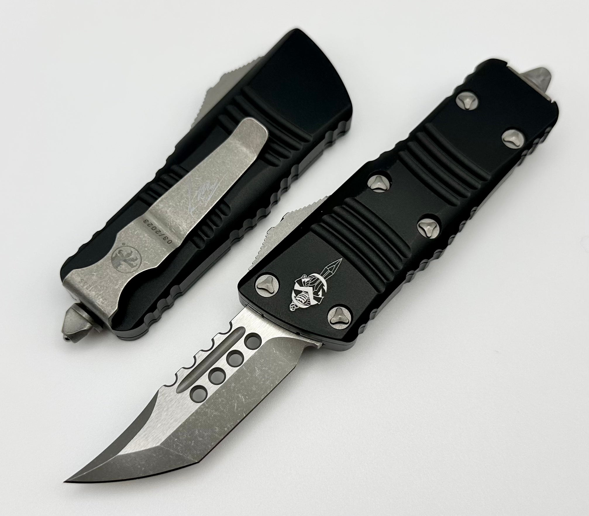 Microtech Mini Troodon Hellhound Apocalyptic & Black Handle 819-10APS - Ultimate Everyday Carry Knife