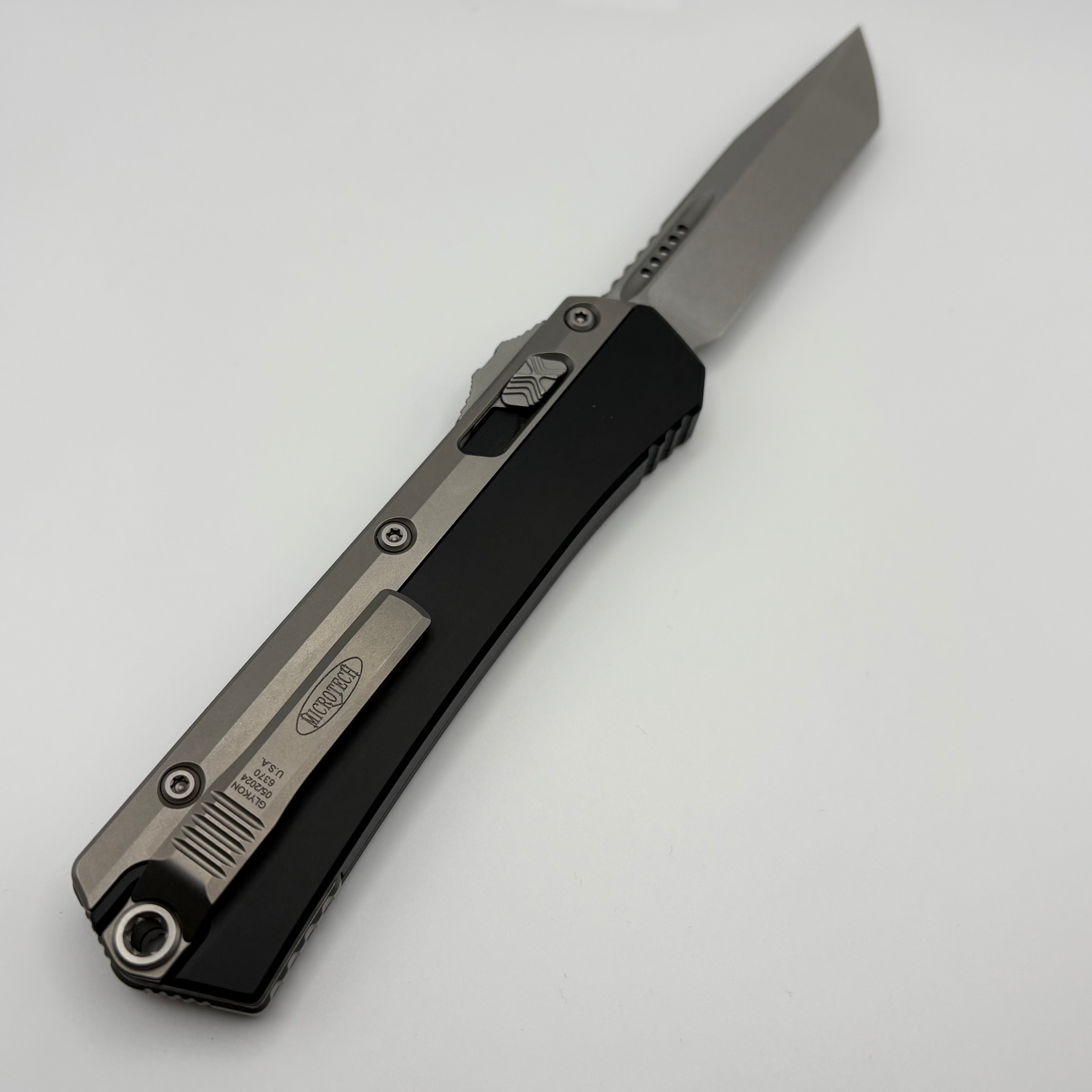 Premium Pre-Owned Microtech Glykon Tanto Knife - Stonewash & Bead Blast Design