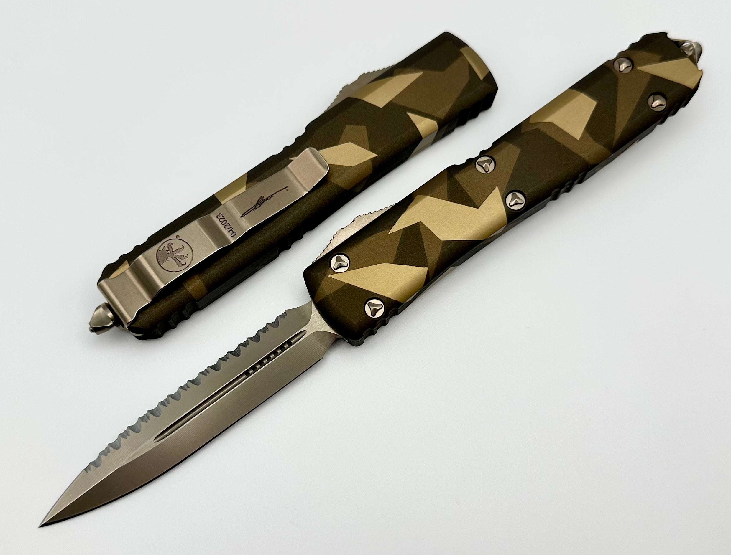 Microtech Ultratech Geo Tan Camo Bronzed Double Edge Serrated Knife - Premium Tactical OTF