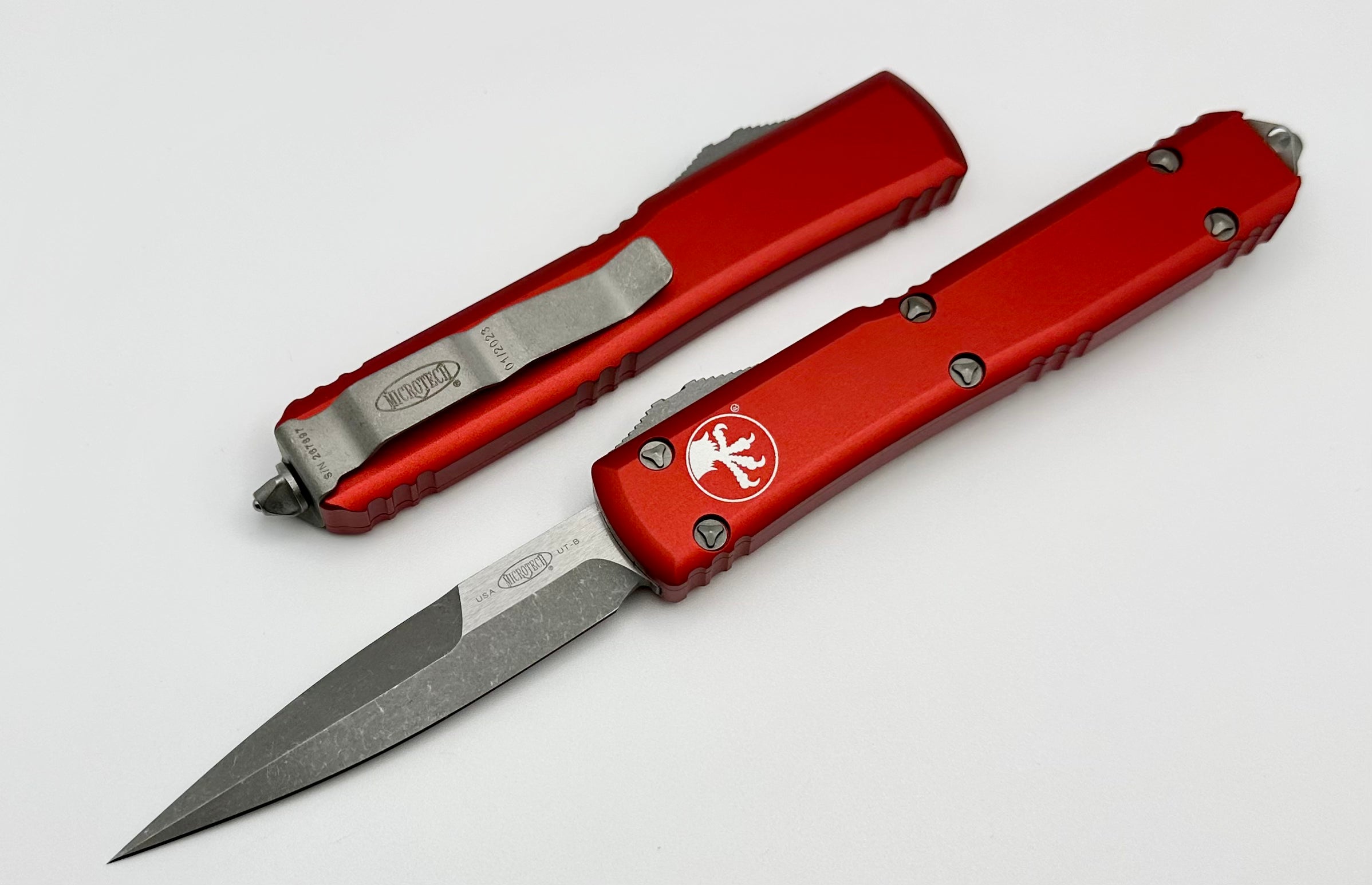 Microtech Ultratech Bayonet Grind Apocalyptic Standard & Red 120-10APRD | Premium Tactical OTF Knife