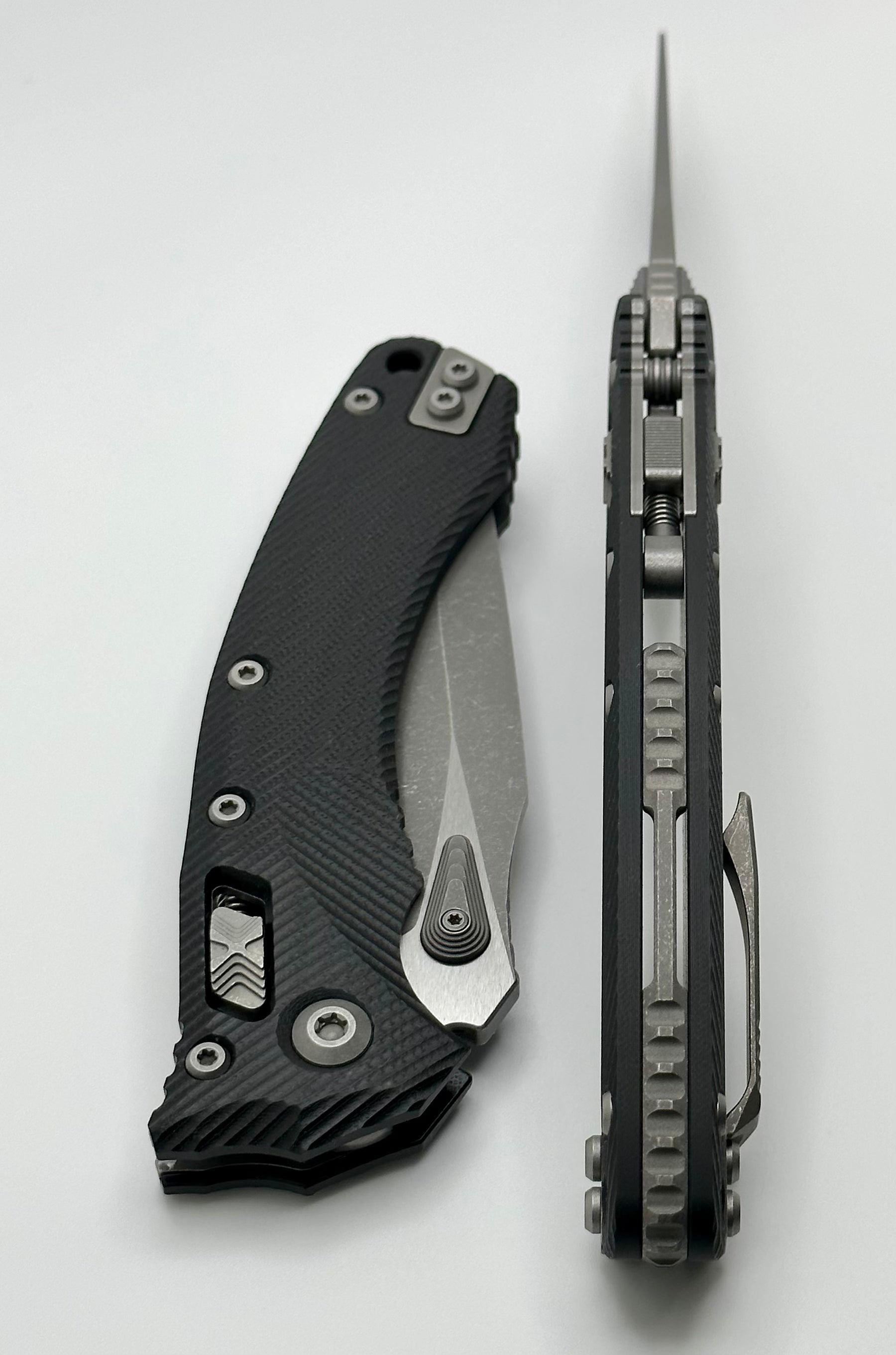 Premium Microtech Amphibian RAM LOK Tactical Knife - Black Fluted G-10 & Apocalyptic M390MK