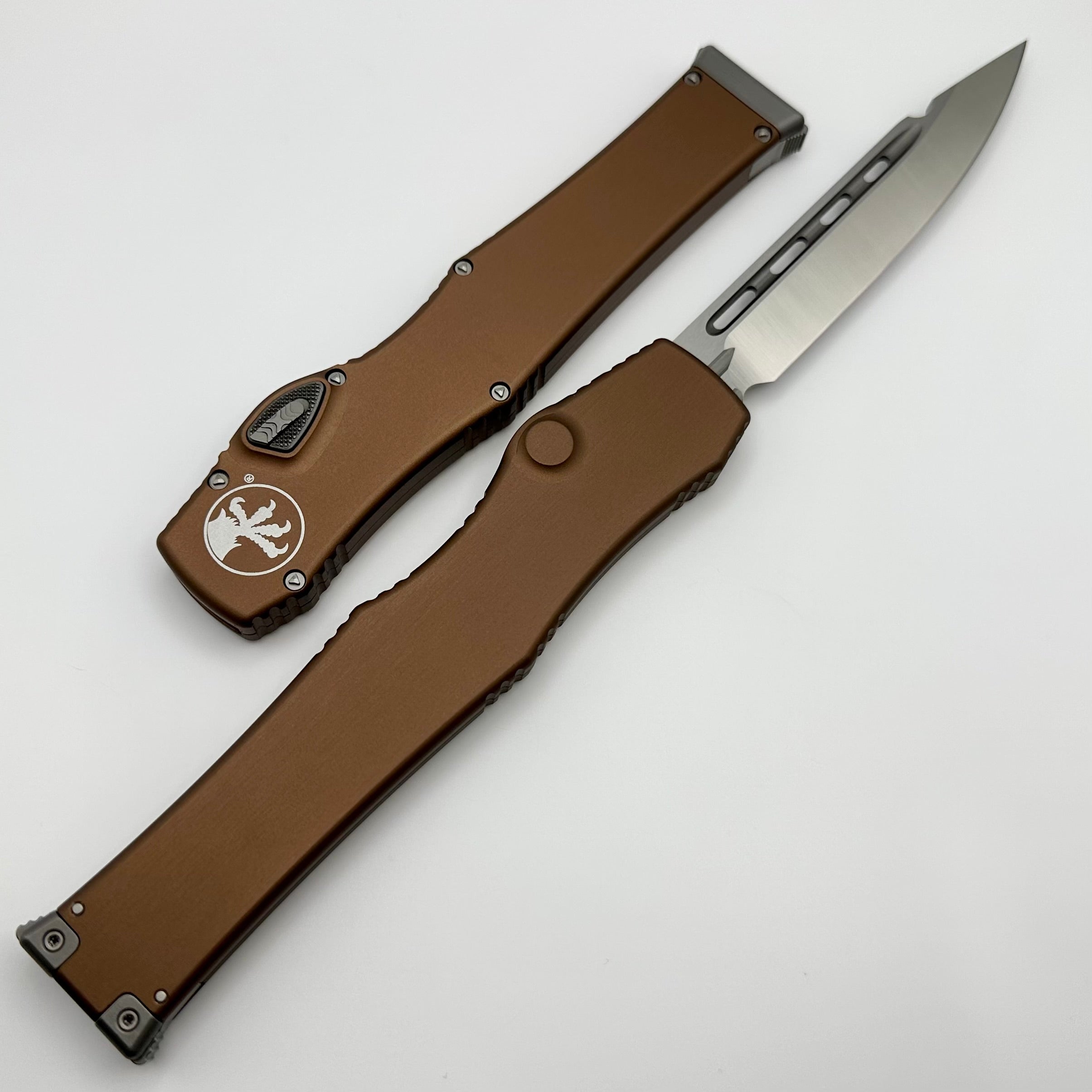 Microtech Halo VI Satin & Tan Tactical Knife - Premium M390 Blade