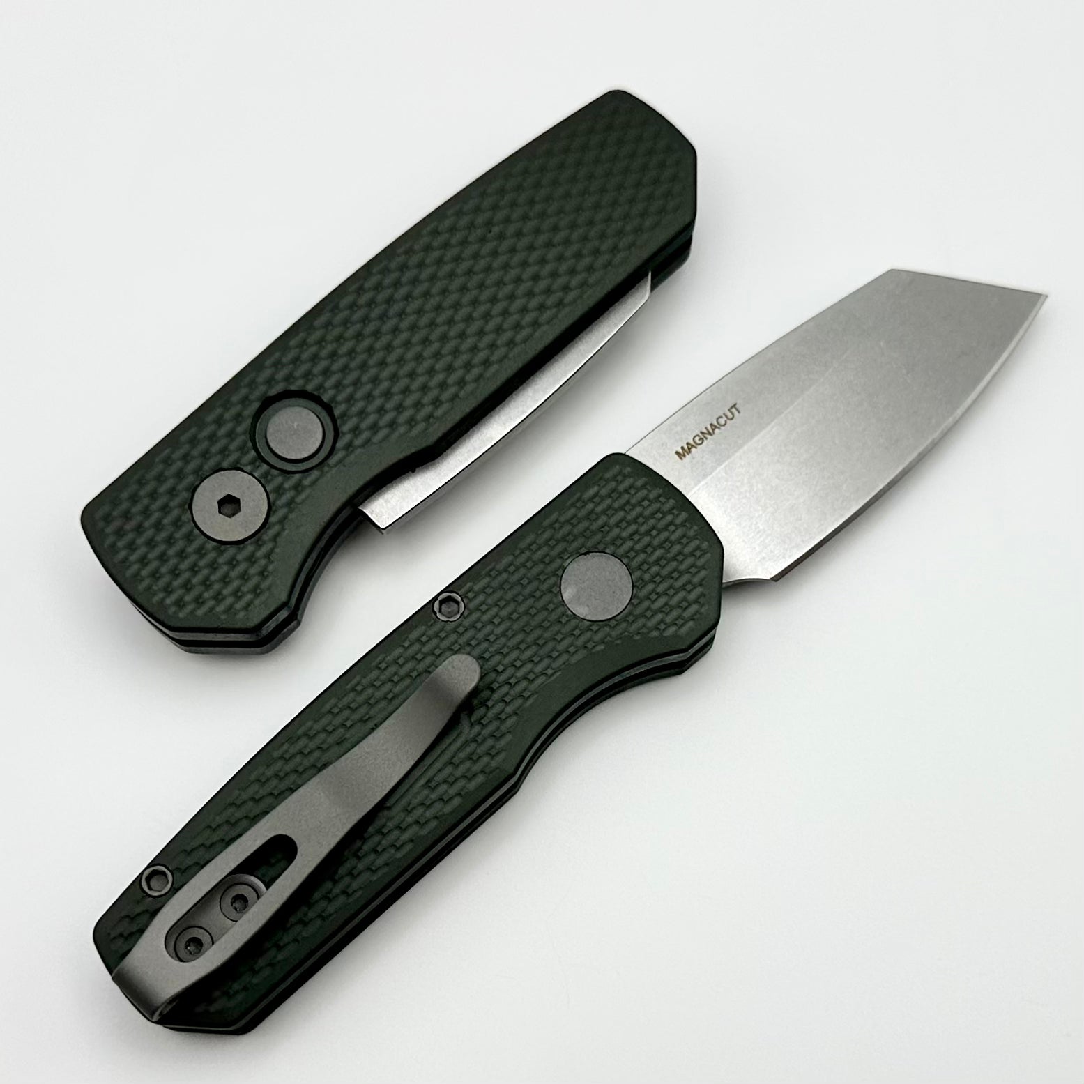 Pro-Tech Runt 5 - Ultimate Green Textured Handle & Stonewash MagnaCut Reverse Tanto Knife