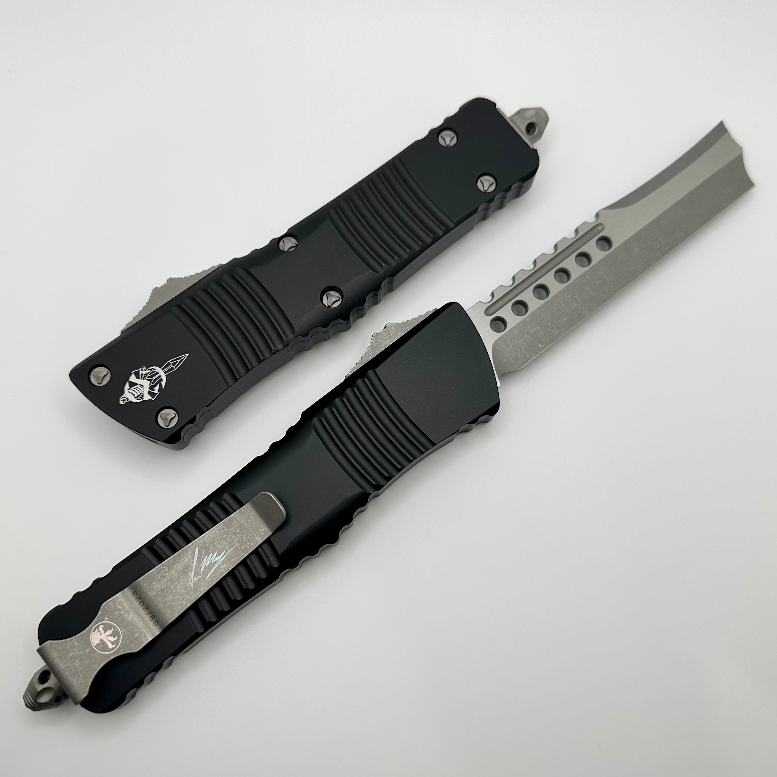 Ultimate Combat Troodon Hellhound Tactical OTF Knife - Apocalyptic & Black Signature Series