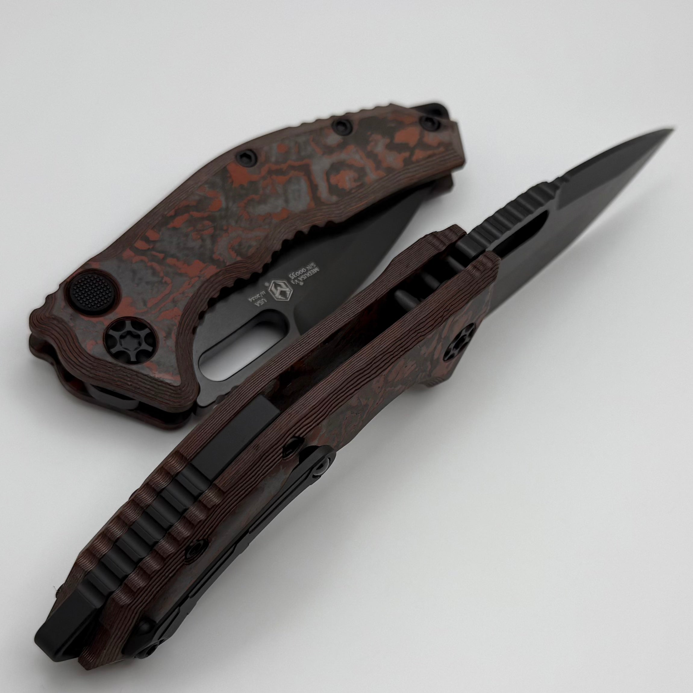 Heretic Knives Premium Medusa Tactical Knife - Blood Red Carbon Camo with DLC Tanto MagnaCut Blade