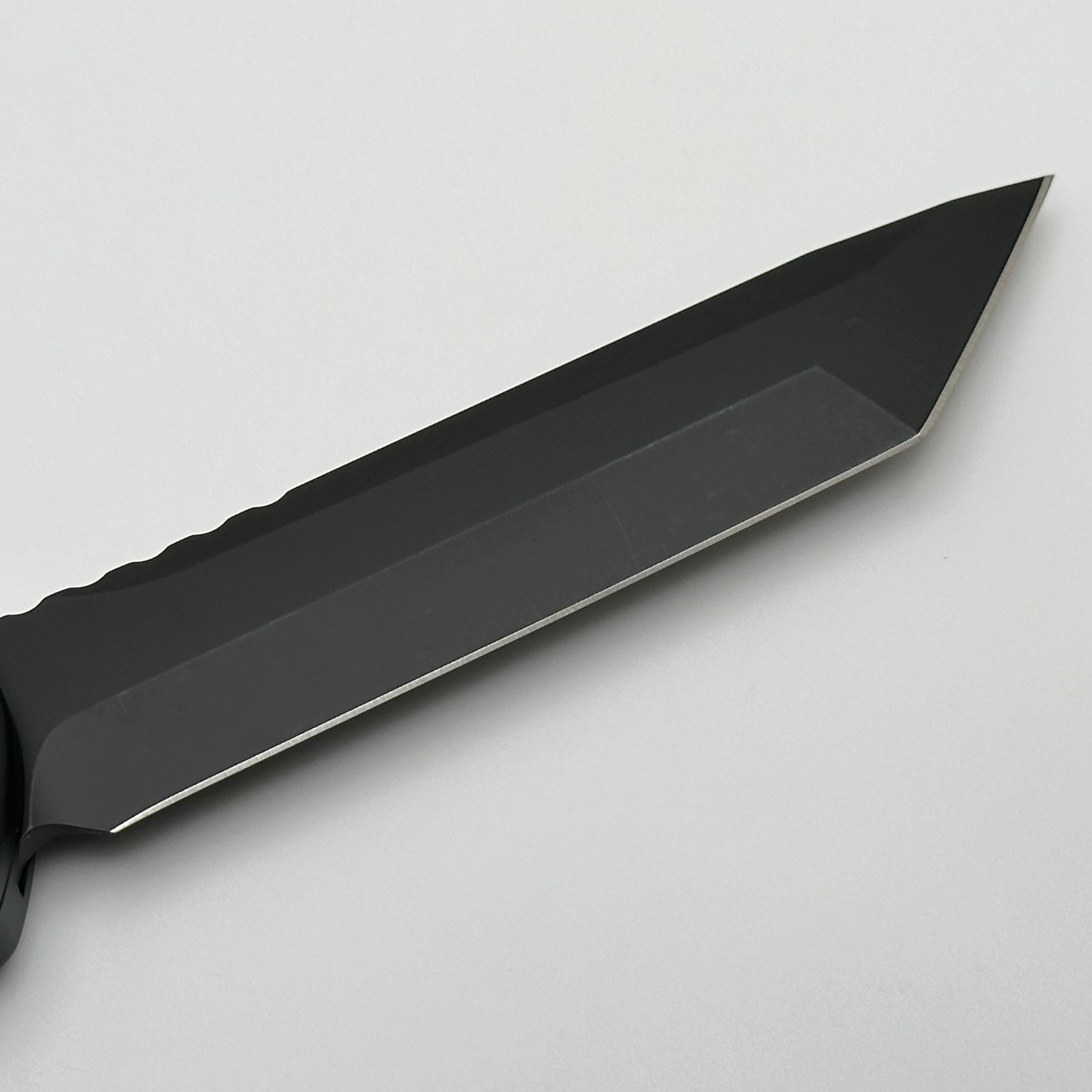 Heretic Knives Manticore X Ultimate Tactical OTF Knife - Black Frag Handle & DLC Tanto MagnaCut