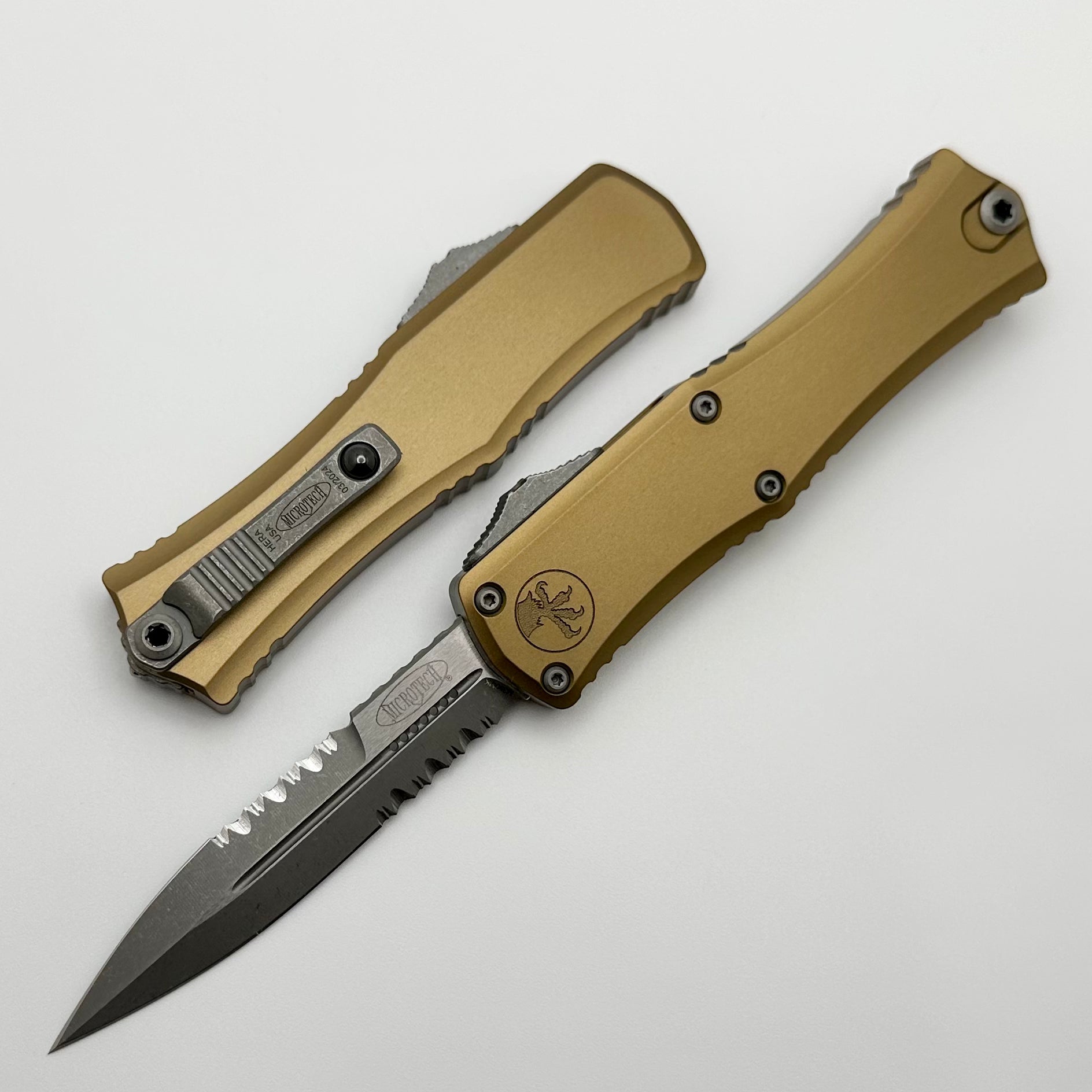 Microtech Premium Mini Hera OTF Knife - Apocalyptic Finish with Tan Handle