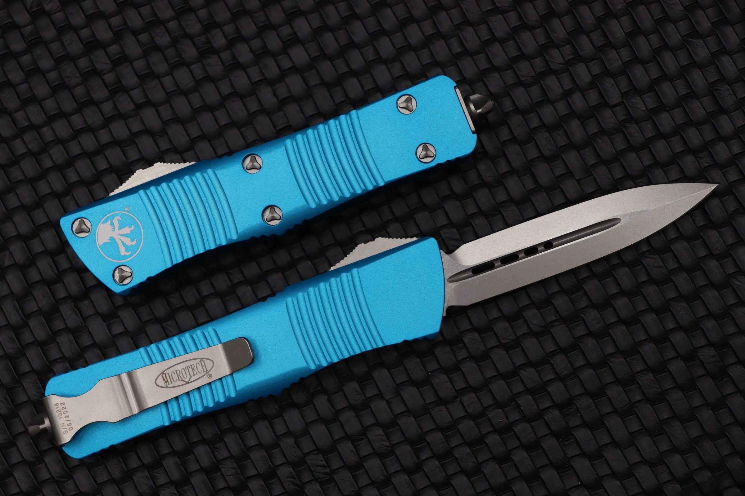 Microtech Troodon Double Edge Stonewash Knife - Premium Turquoise Edition