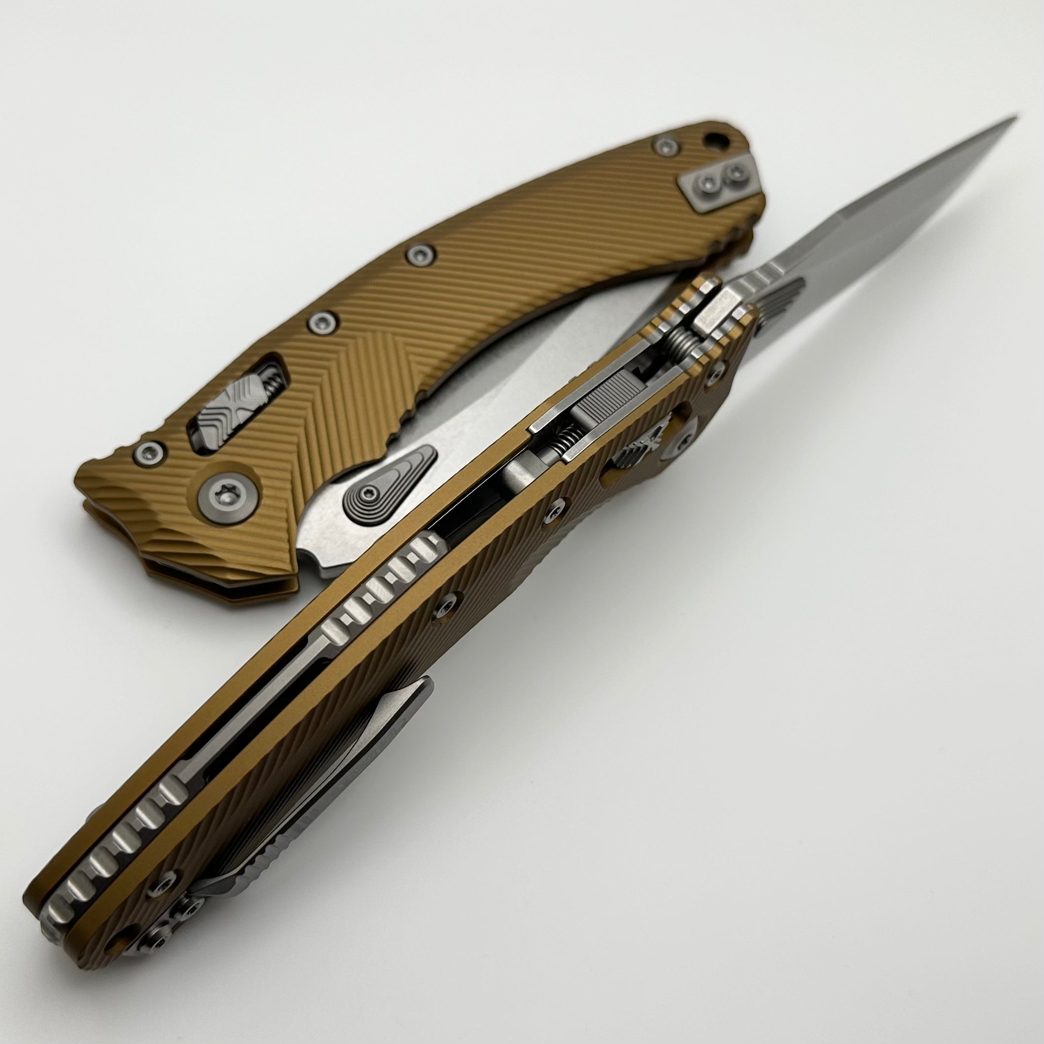 Microtech Amphibian RAM LOK Tactical Knife - Premium Tan Fluted Aluminum & Stonewash M390MK