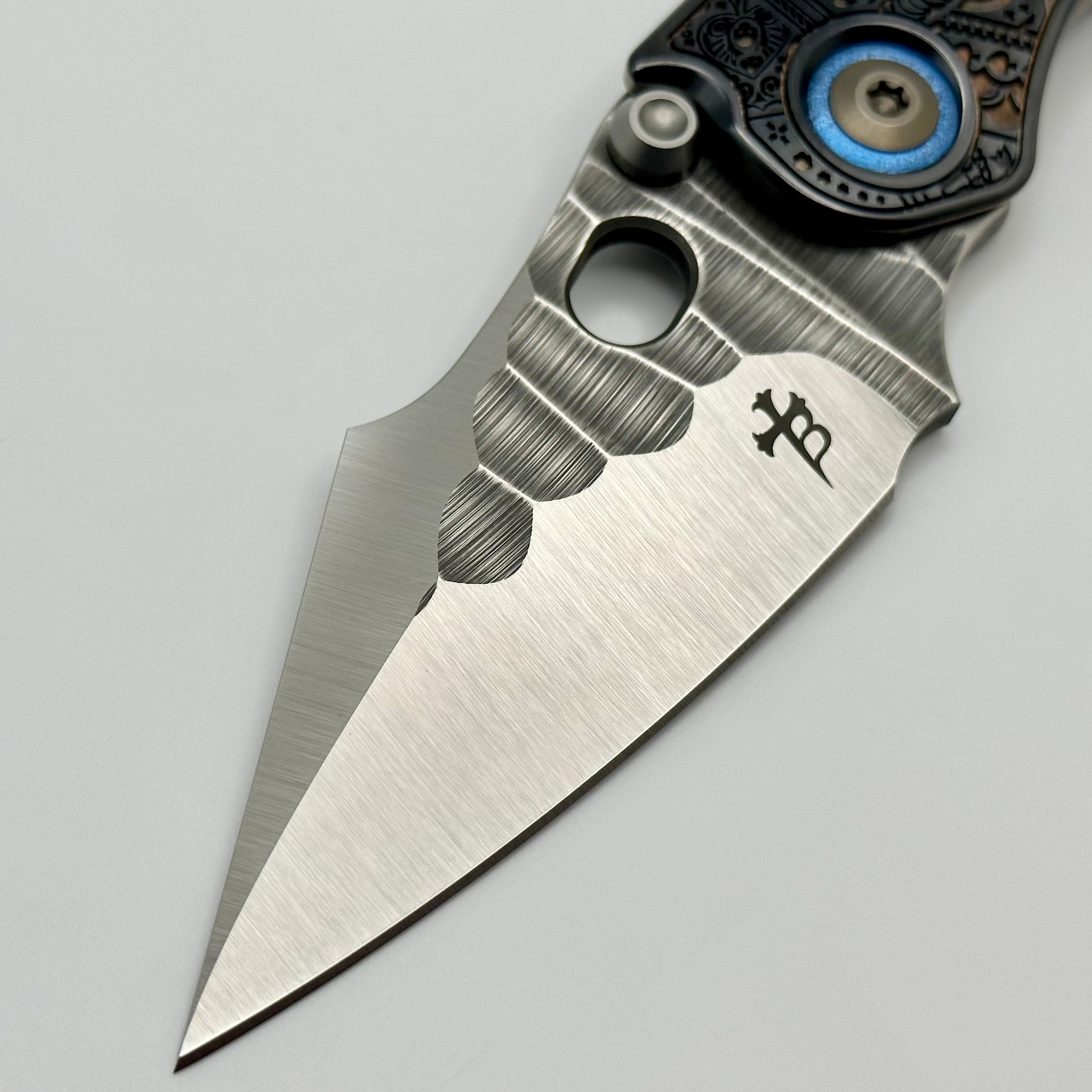Borka Blades Ultimate Custom Kingsman Stitch Knife - Premium Black Hula Rootbeer Finish