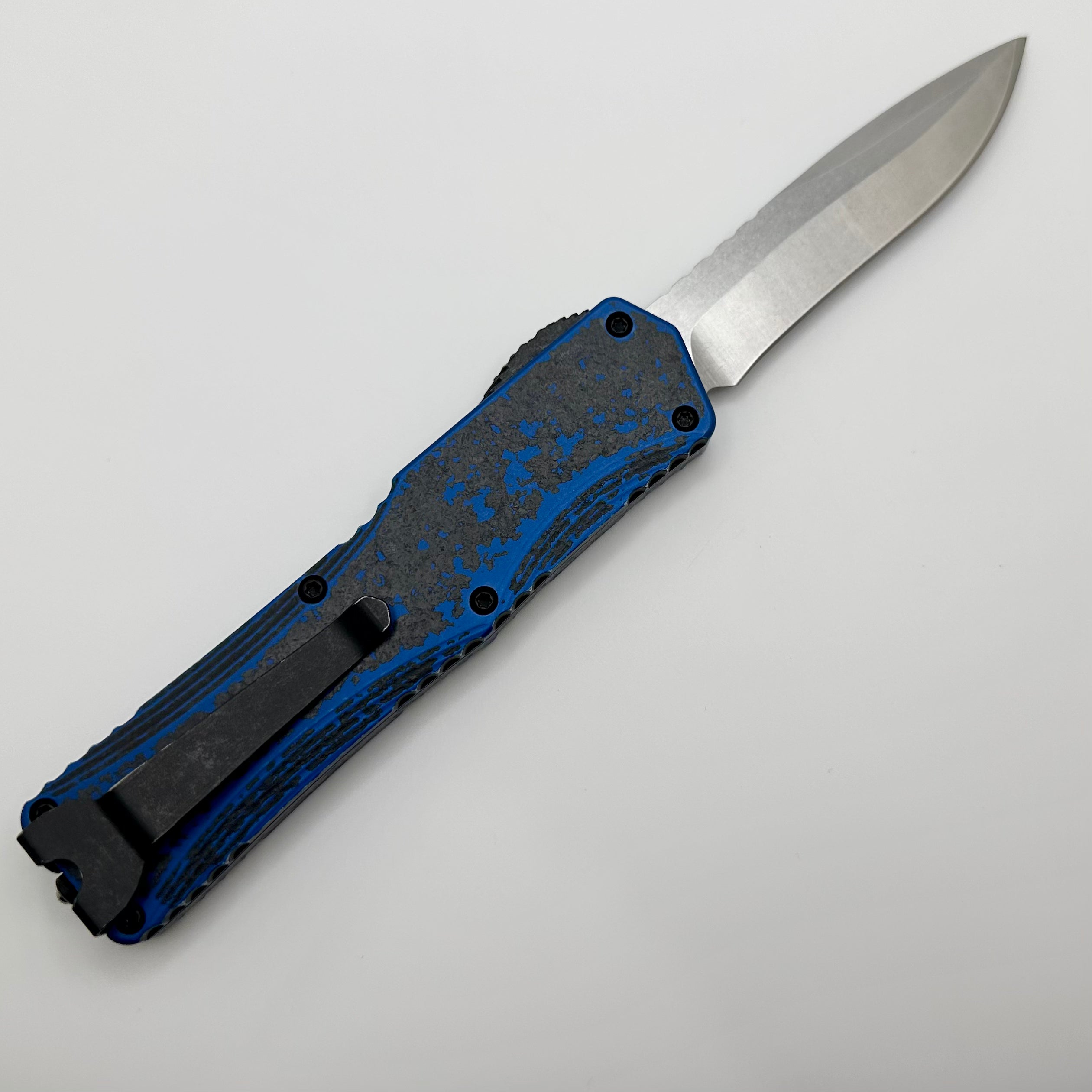 Heretic Knives Colossus Blade Show West 2023 Edition - Premium Blue & Stonewash Recurve Magnacut