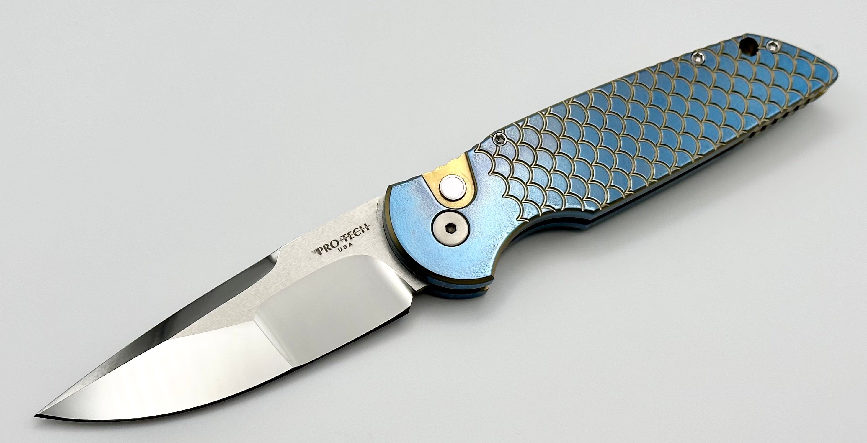 Ultimate Pro-Tech TR-3 Custom Titanium Knife - Orange Peel Blue/Bronze Fish Scale Design with Mirror Blade