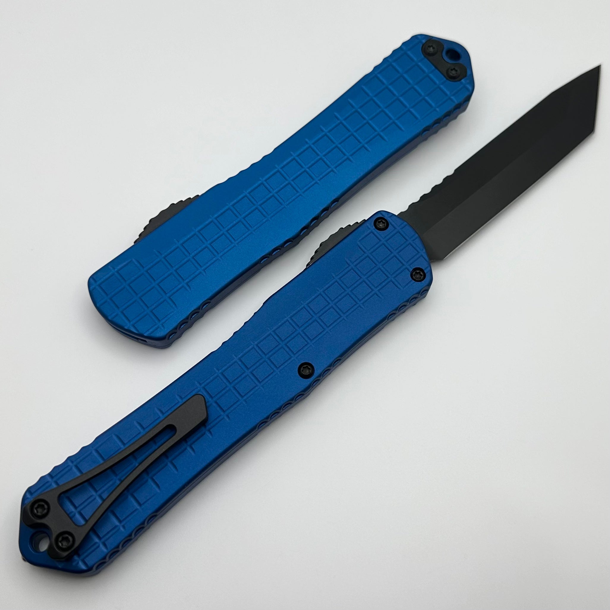 Heretic Knives Manticore X: Ultimate Tactical OTF Knife with Blue Frag Handle & DLC Tanto MagnaCut Blade