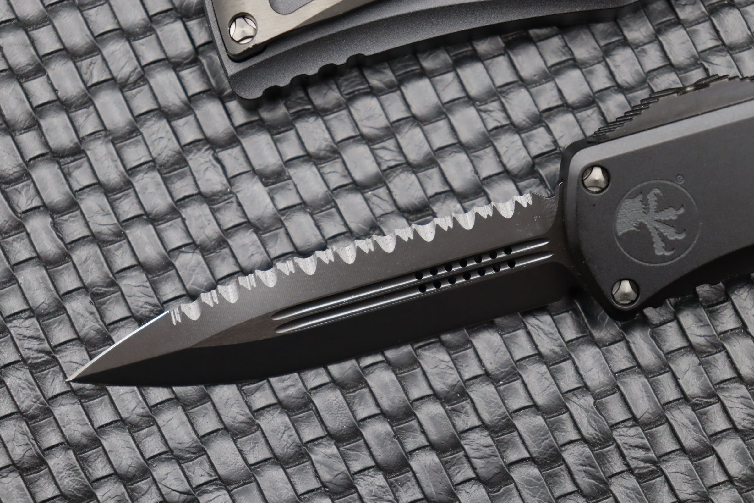 Premium Microtech Hera Shadow DLC Double Edge Serrated Knife - Ultimate Tactical EDC