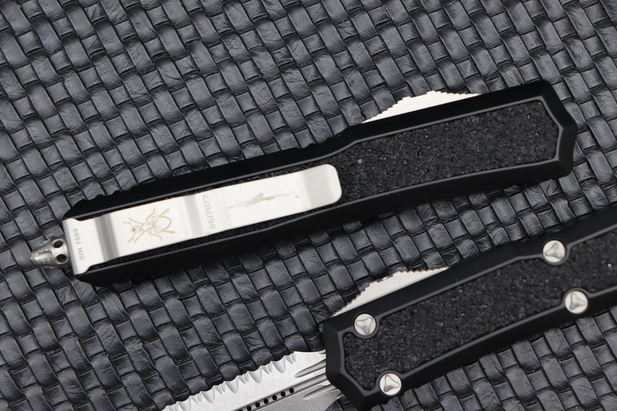 Premium Microtech Makora Double Edge Tactical Knife - Stonewash & Black Signature Series