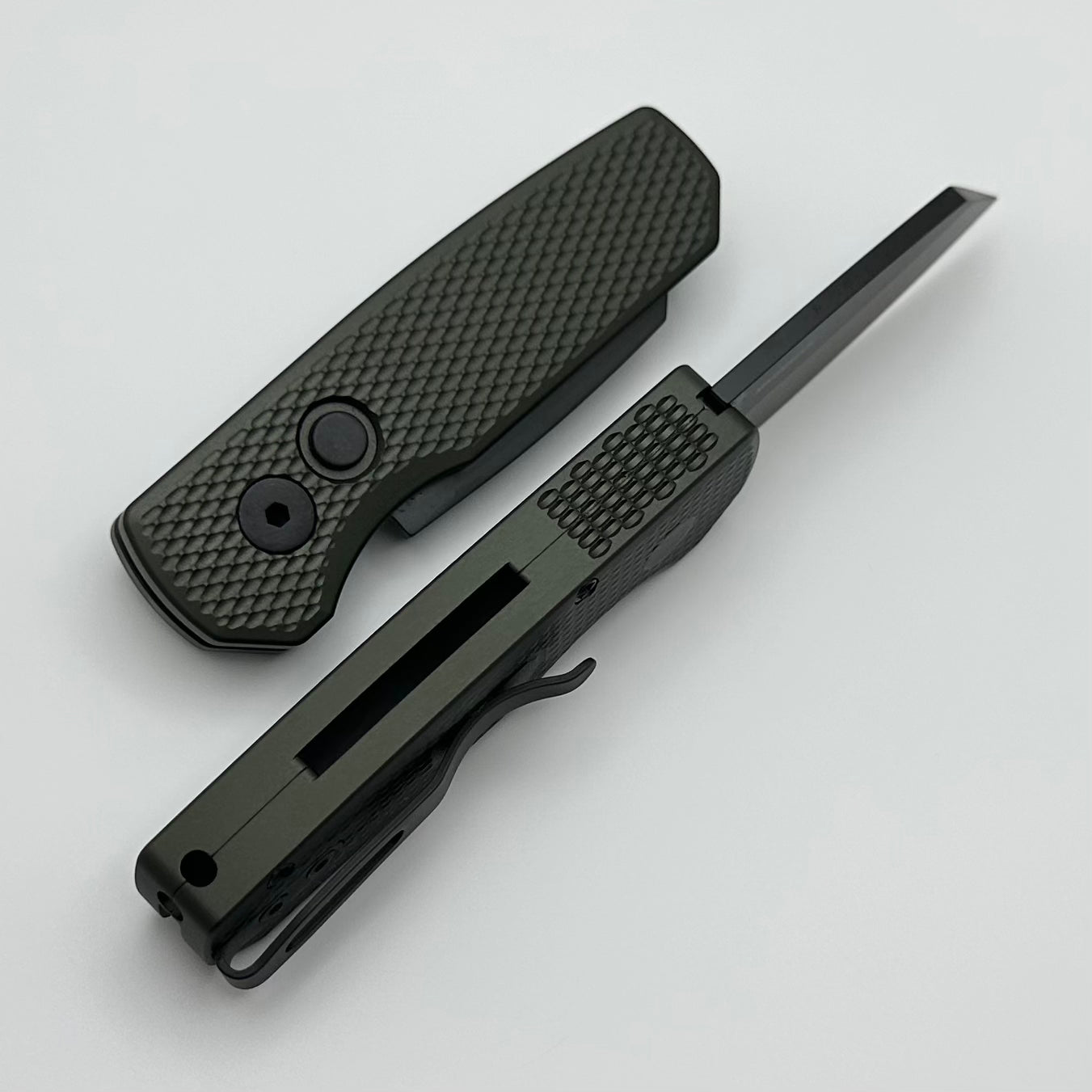 Pro-Tech Runt 5 Green Handle DLC MagnaCut Reverse Tanto - Ultimate EDC Knife