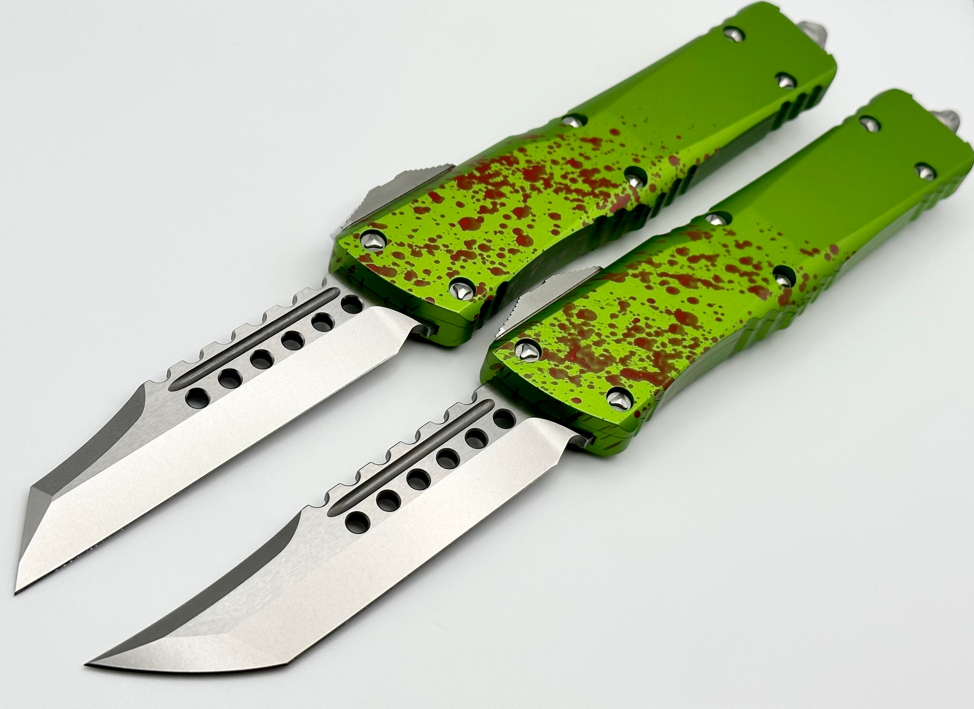 Ultimate Microtech Combat Troodon Zombie Tech Set - Hellhound & Warhound Signature Series