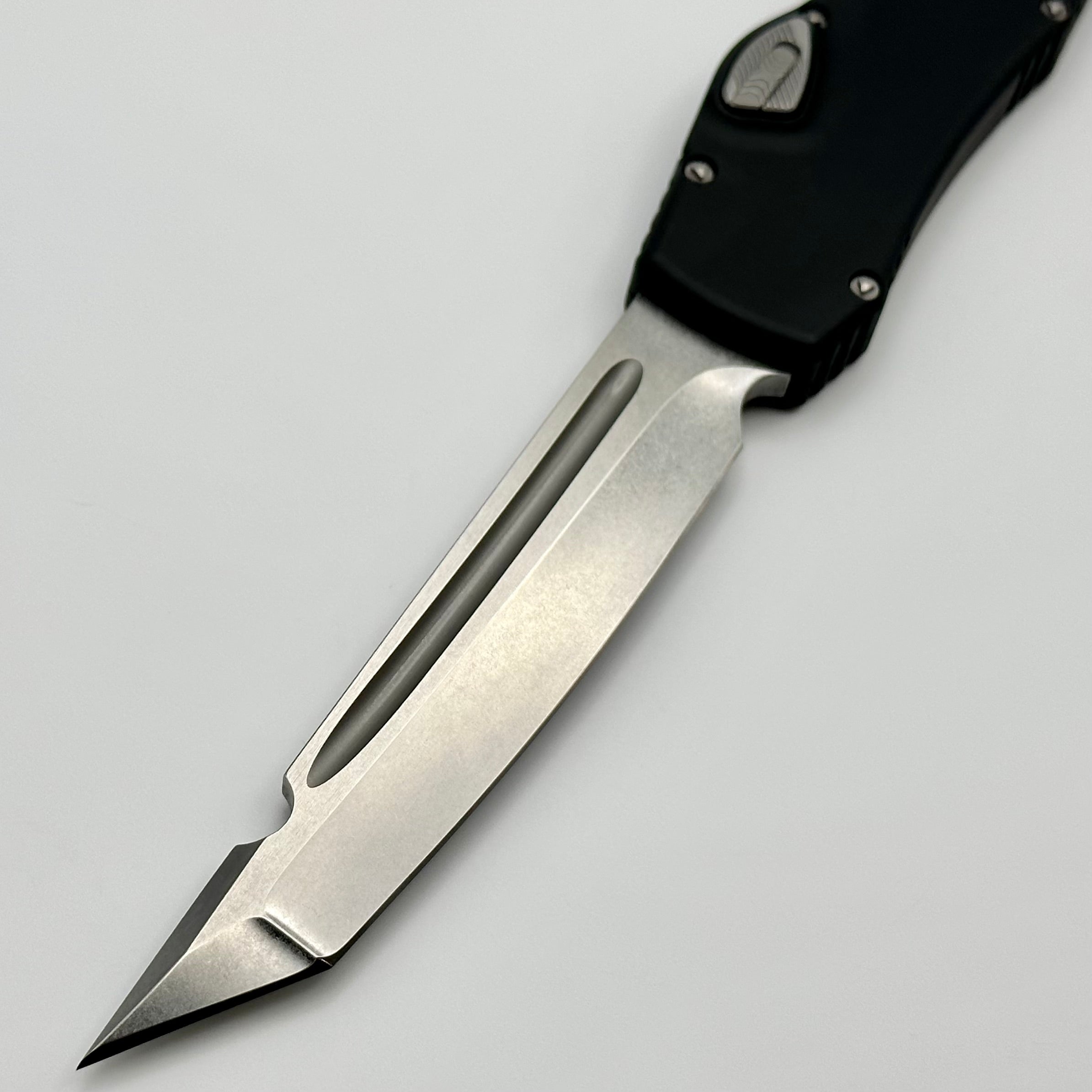 Ultimate Marfione Custom Knives Halo VI Prototype - Star Ground M390 & Black Aluminum Handle