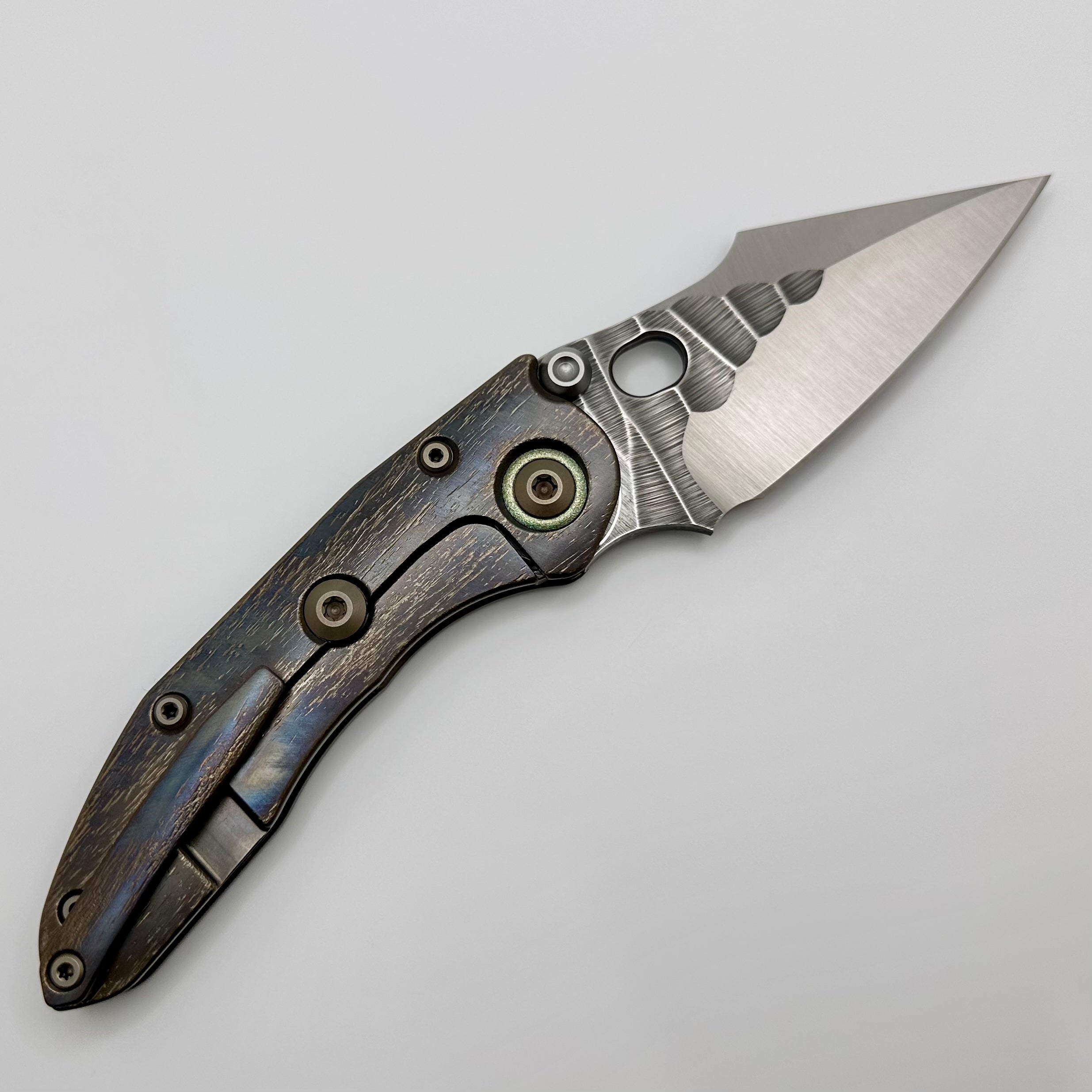 Borka Blades Ultimate Rocker Cosmic Stitch Knife with Rock Grind Blade & Green Pivot Collars