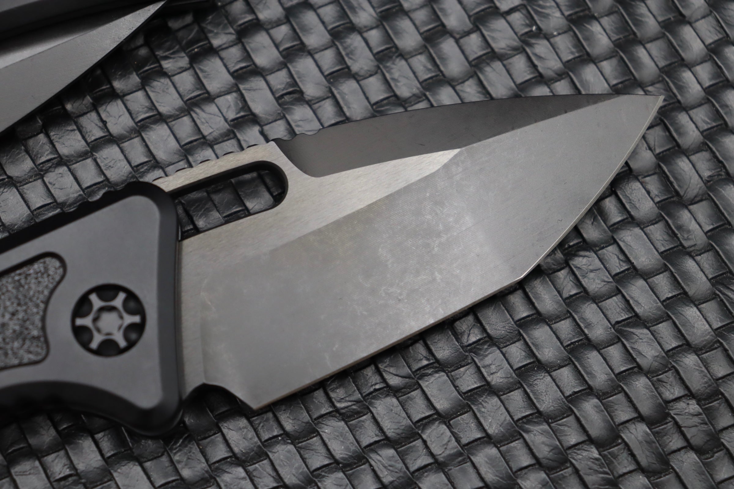 Heretic Knives Premium Medusa Tanto Tactical Black DLC