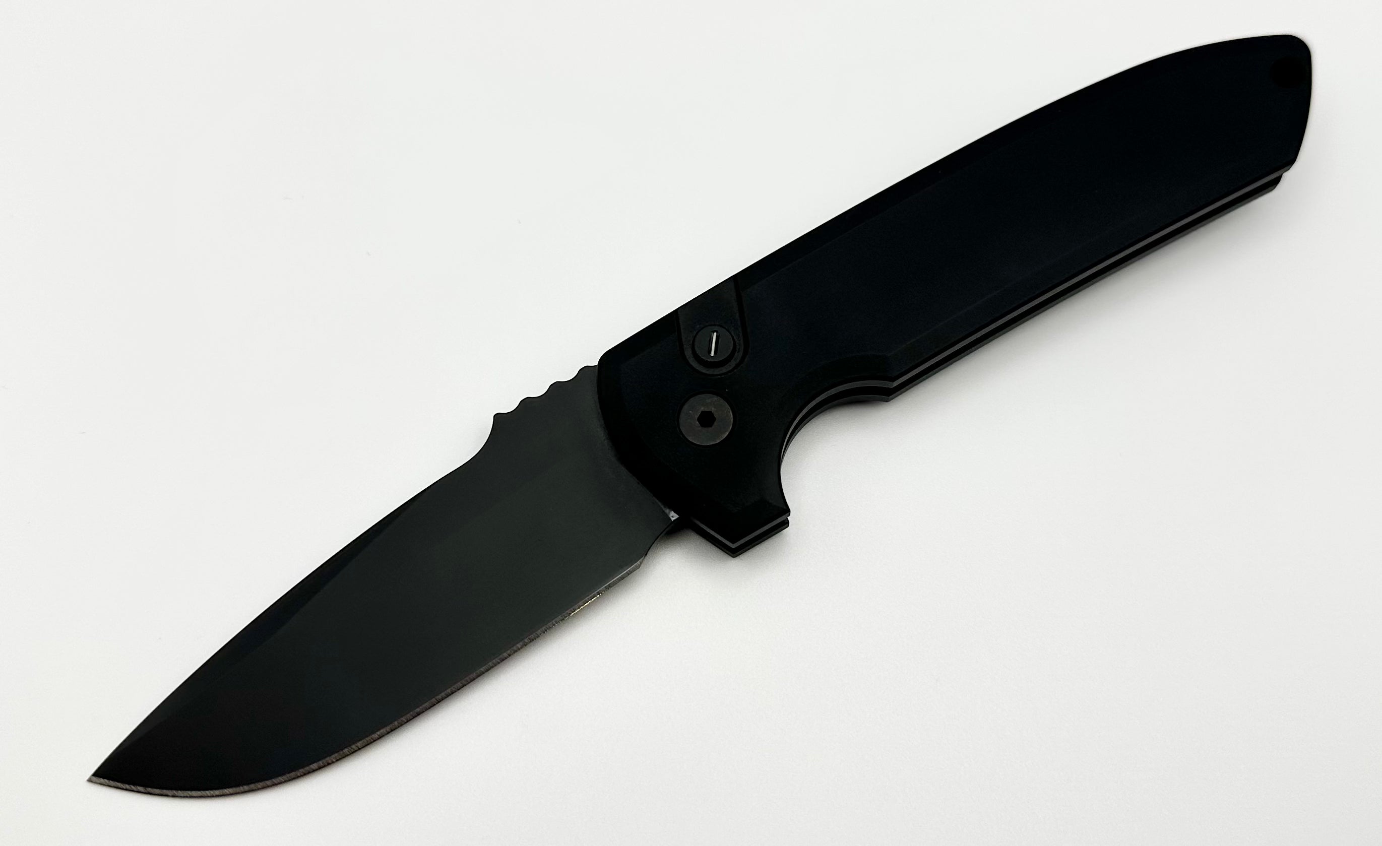 Pro-Tech Les George Rockeye Operator: Premium EDC Knife with Smooth Black Aluminum Handle & S35VN Blade